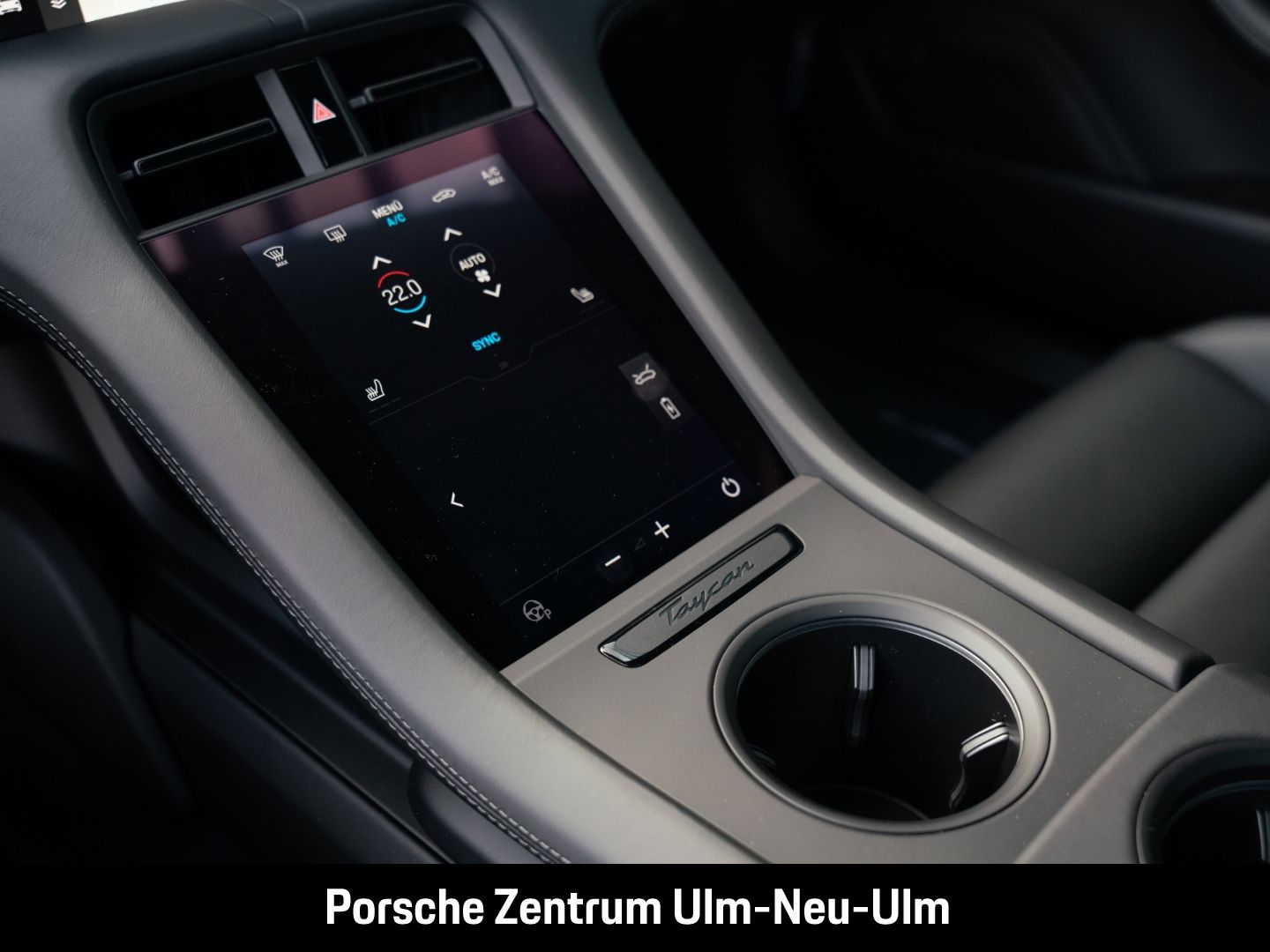 Porsche Taycan 4S Hinterachslenkung  HD-Matrix LED InnoD