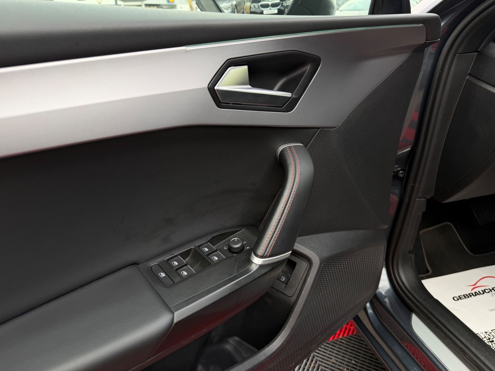 Seat Leon Sportstourer FR*e-Hybrid*LED*Kam*Navi*Aut*