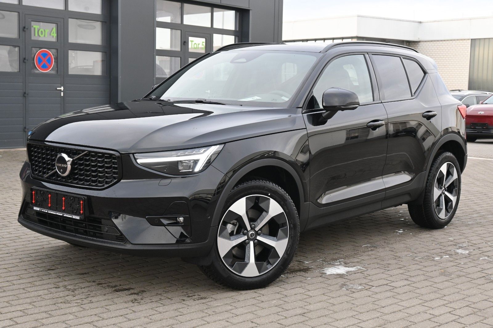 Volvo XC40 B4 Dark*FSHZG*360°*PANO*ACC*AHK*PIXEL
