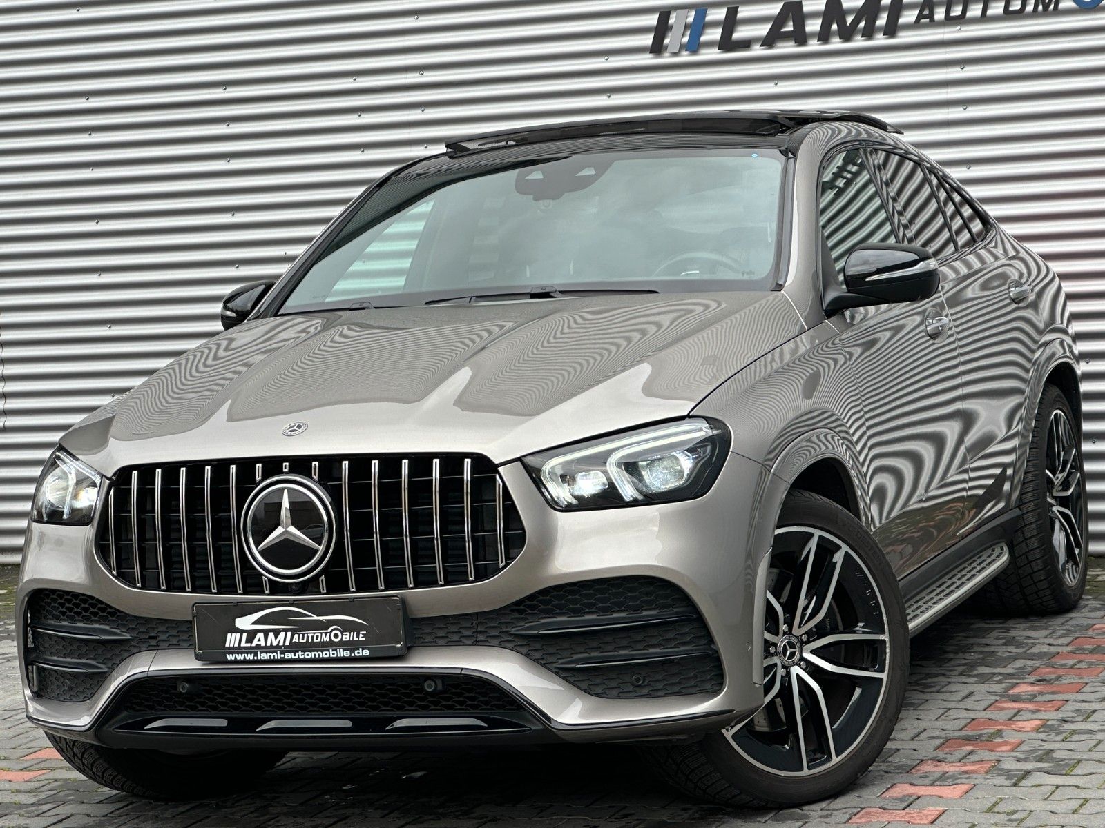 Mercedes-Benz GLE400d Coupe 2x AMG 4M PANO MEMO LUFT KEY HEADU