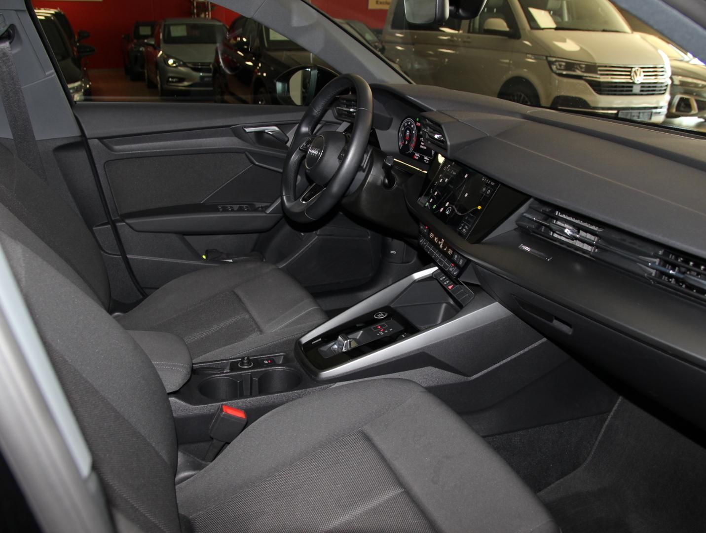 Audi A3 Sportback 1.5 TSI S-tronic, Pano,Navi,Sitzhzg