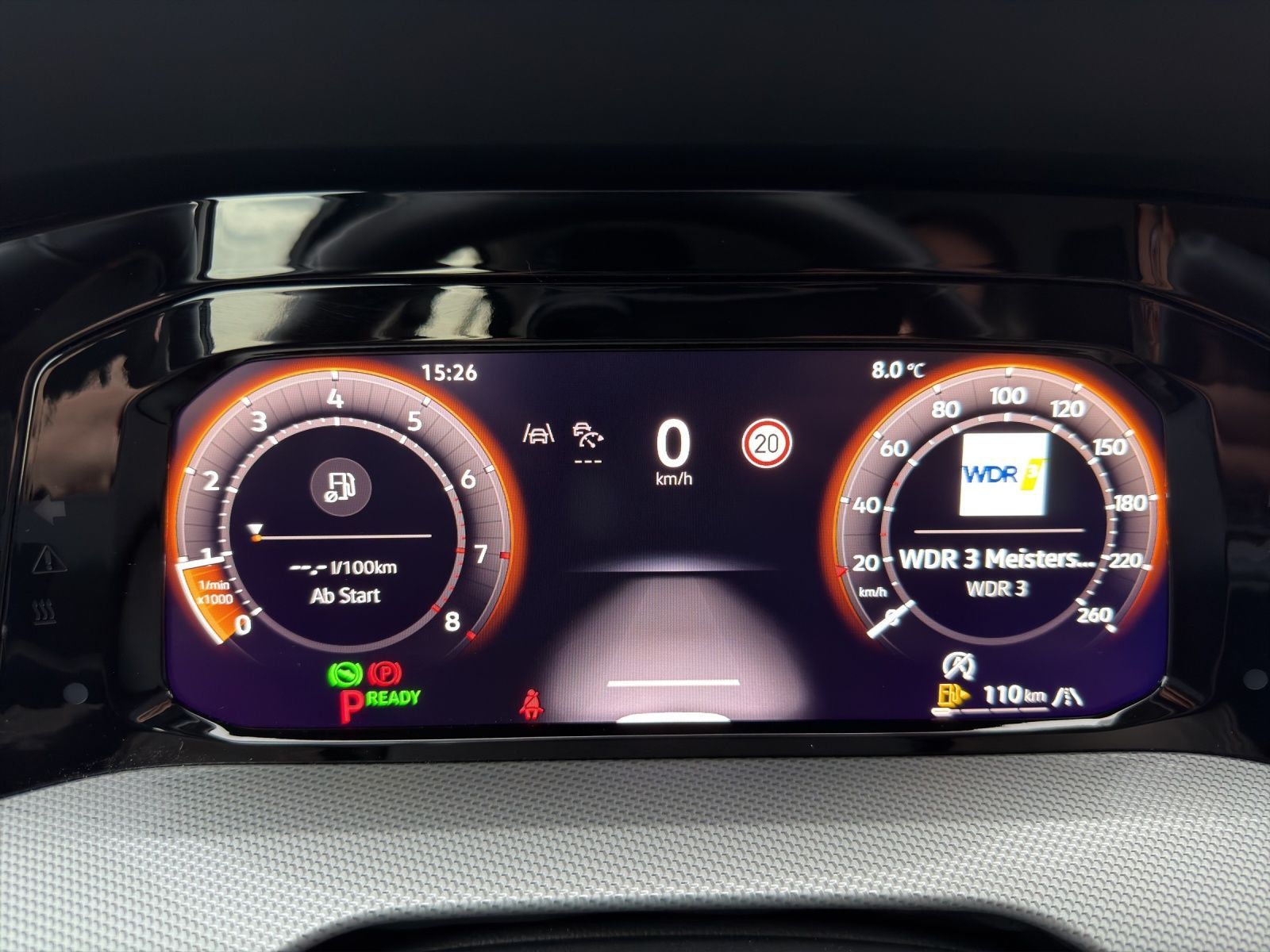Volkswagen Golf 1.5 eTSI DSG STYLE MATRIX ASSIST AREAVIEW