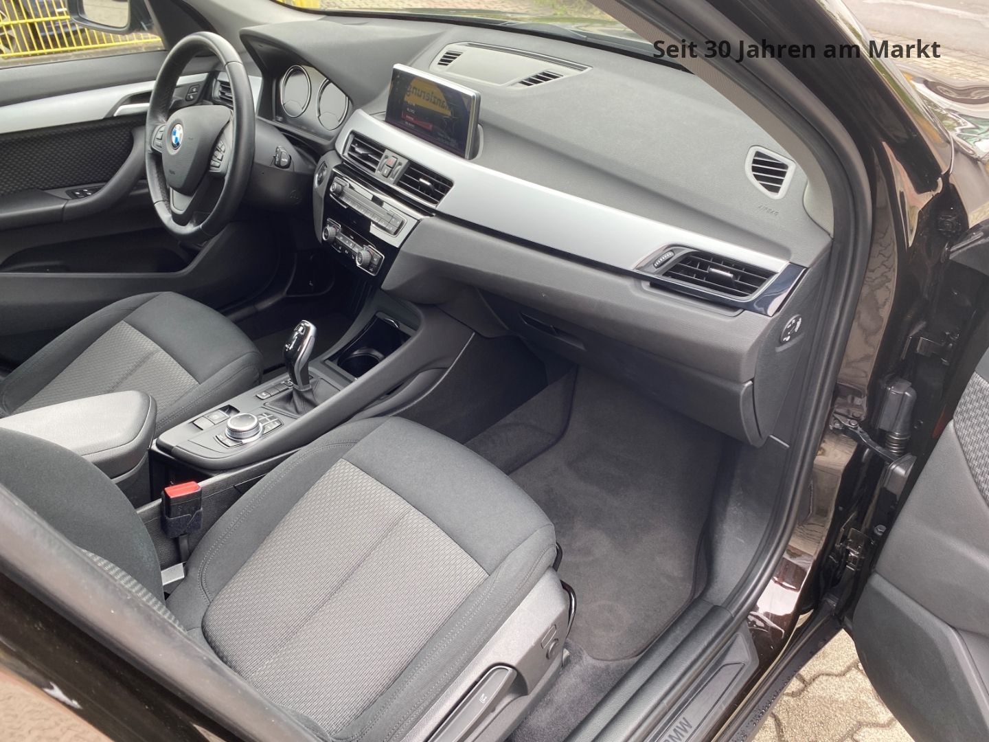 BMW X1 xDrive 20 d Advantage - Samsaru's Car Outlet