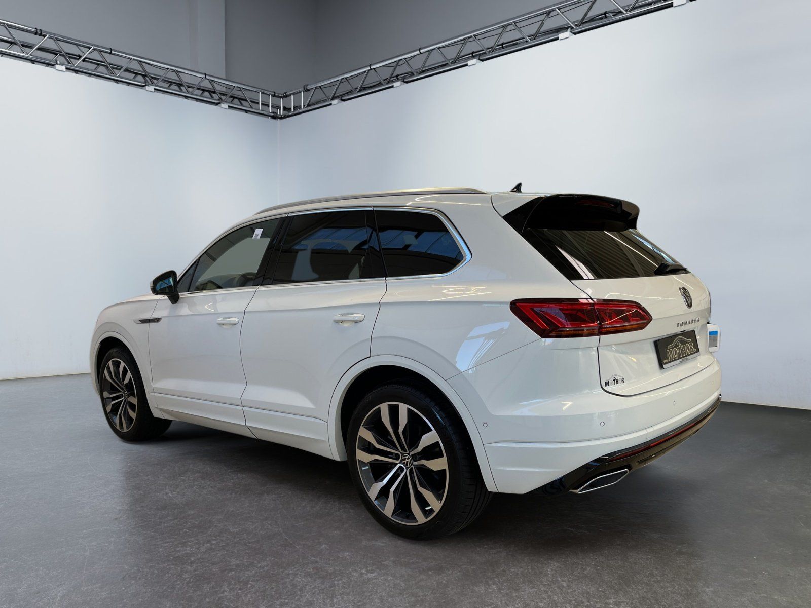 Volkswagen Touareg R-Line 3.0 V6 TDI DSG 4Motion 360°KAM AH