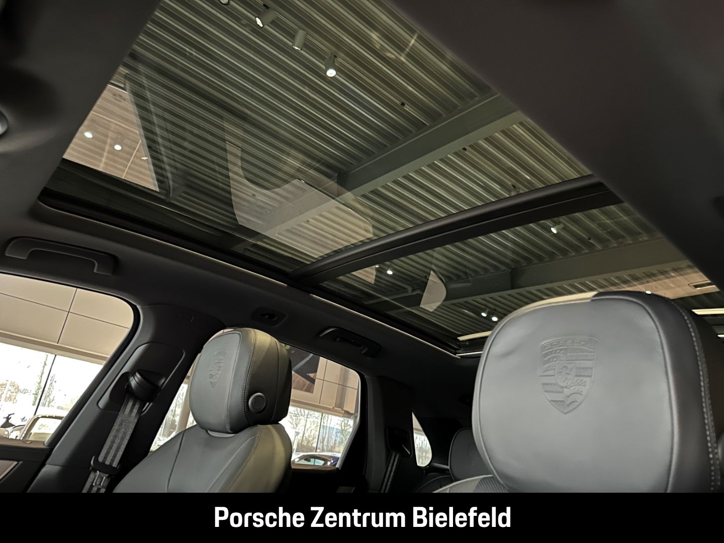Porsche Cayenne S  Nogaroblau Perleffekt BOSE LED-Matrix