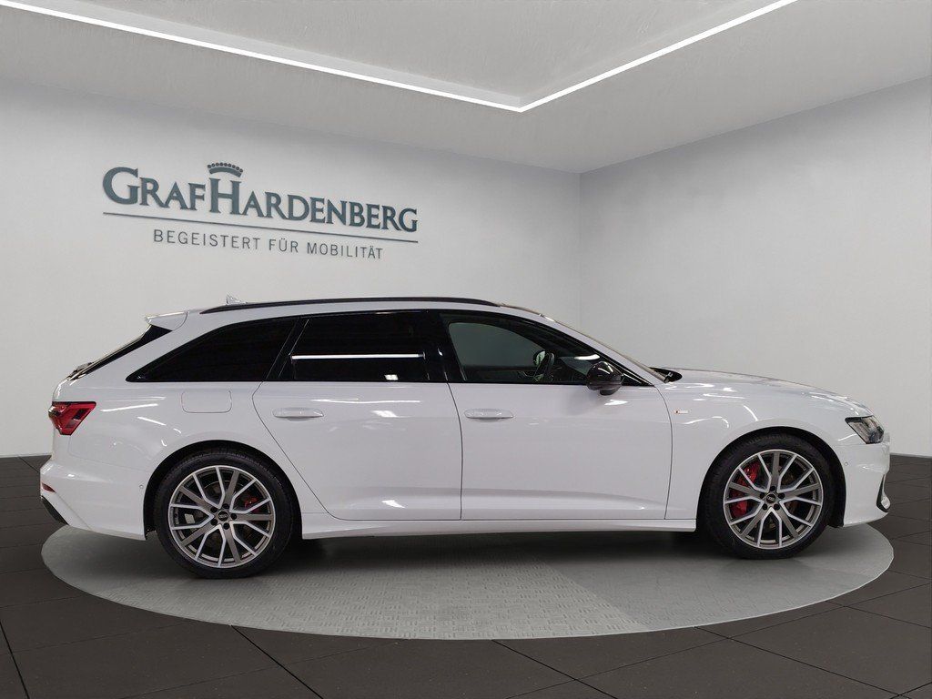 Audi A6 Avant 55 TFSIe qu. S tronic S line Pano Navi