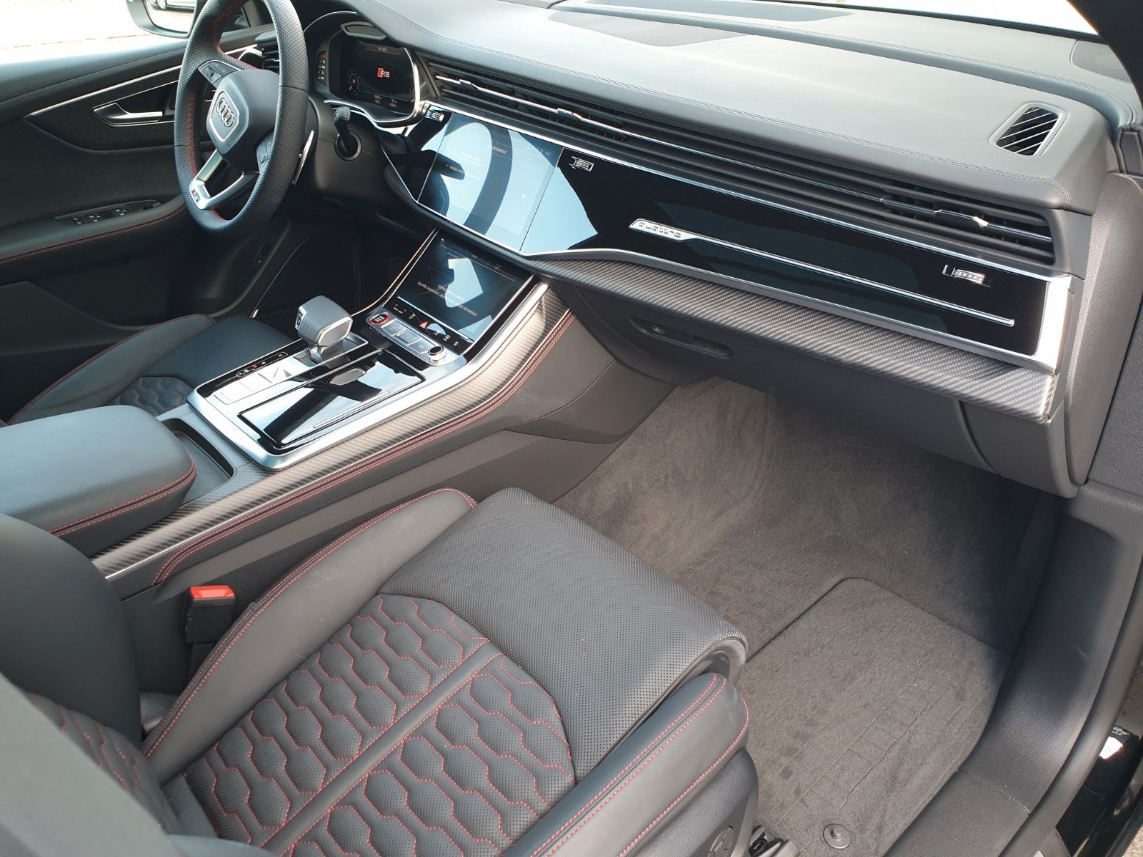 Audi RSQ8 4.0 TFSI  Ker. +Dynamik+4Jahre Garantie