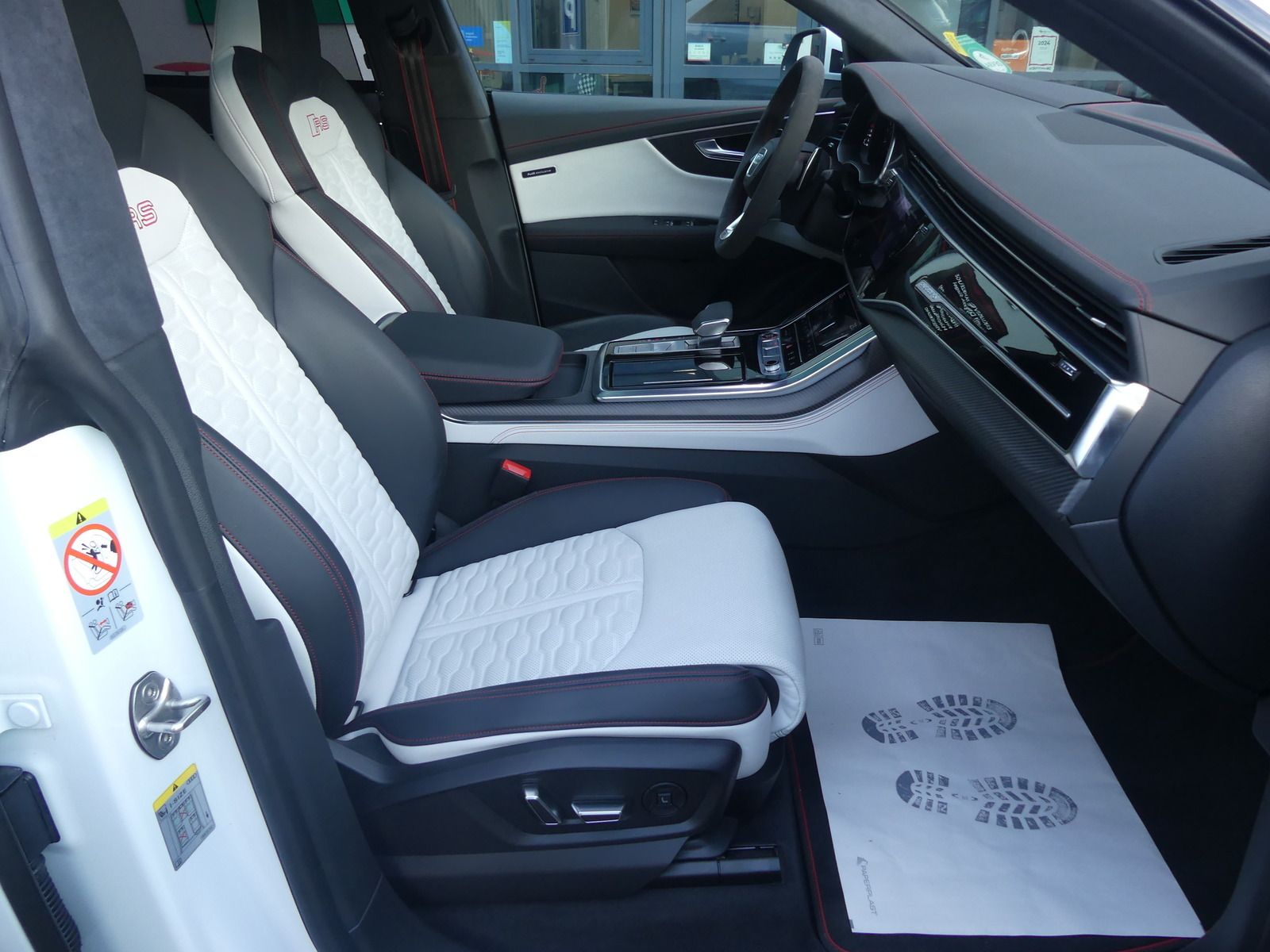 Audi RSQ8 4.0 TFSI Quattro 23''/NACHTS/HUD/MATRIX/B&O