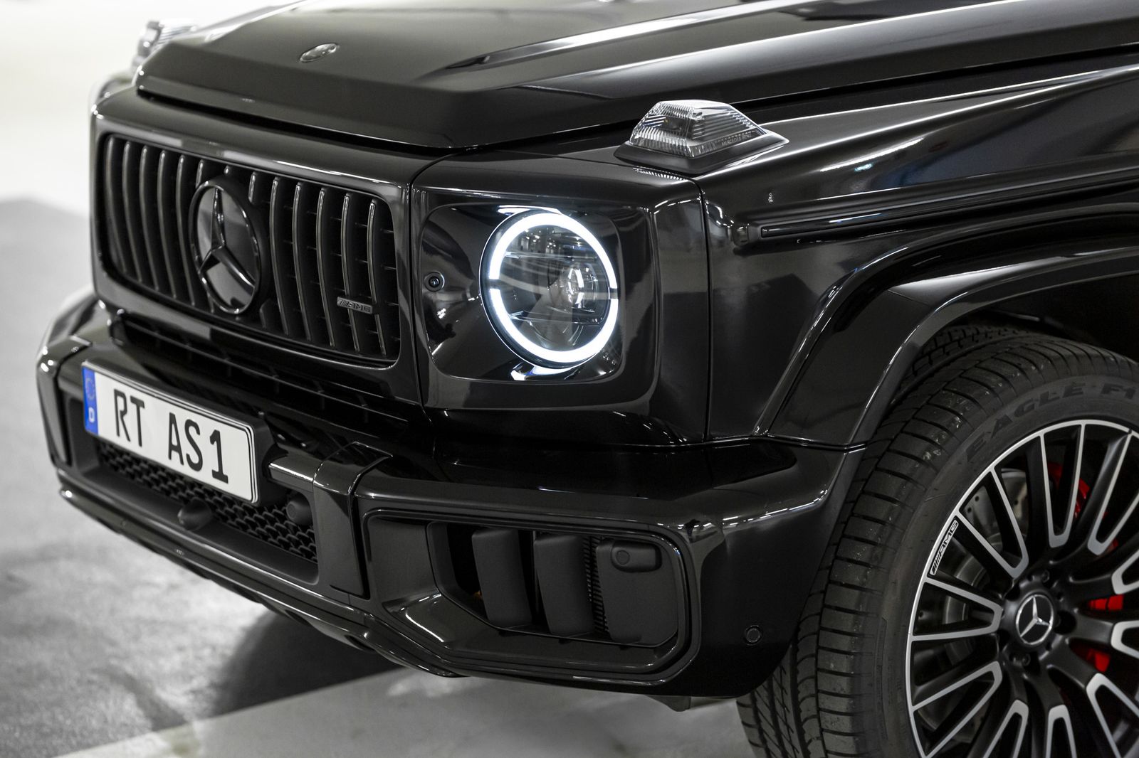 Mercedes-Benz G 63 AMG - Samsaru's Car Outlet