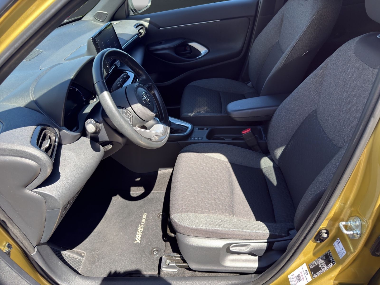 Toyota Yaris Cross Hybrid Team D *ALLE PAKETE*
