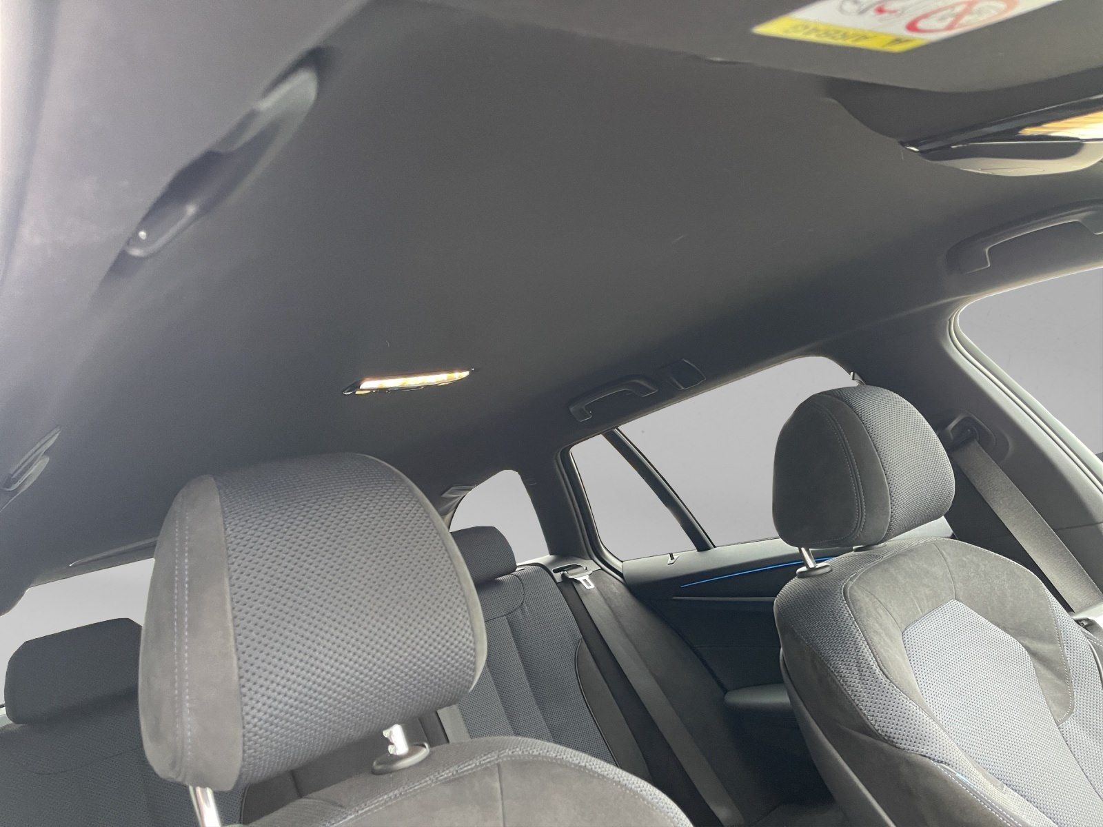 BMW 530e xDrive Touring DrivAssistProf HUD M Sport