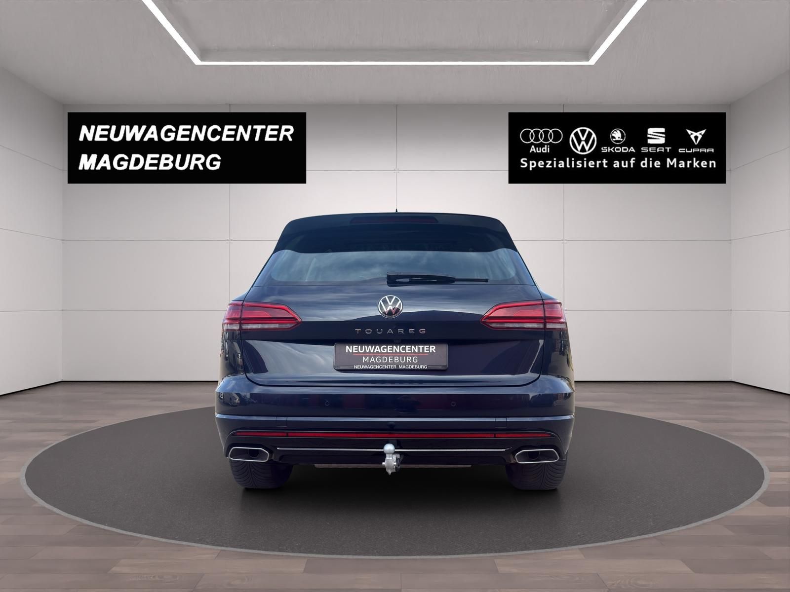 Volkswagen Touareg 3.0V6 TDI DSG R-LINE 4x4*ST.HZG*PANO*360