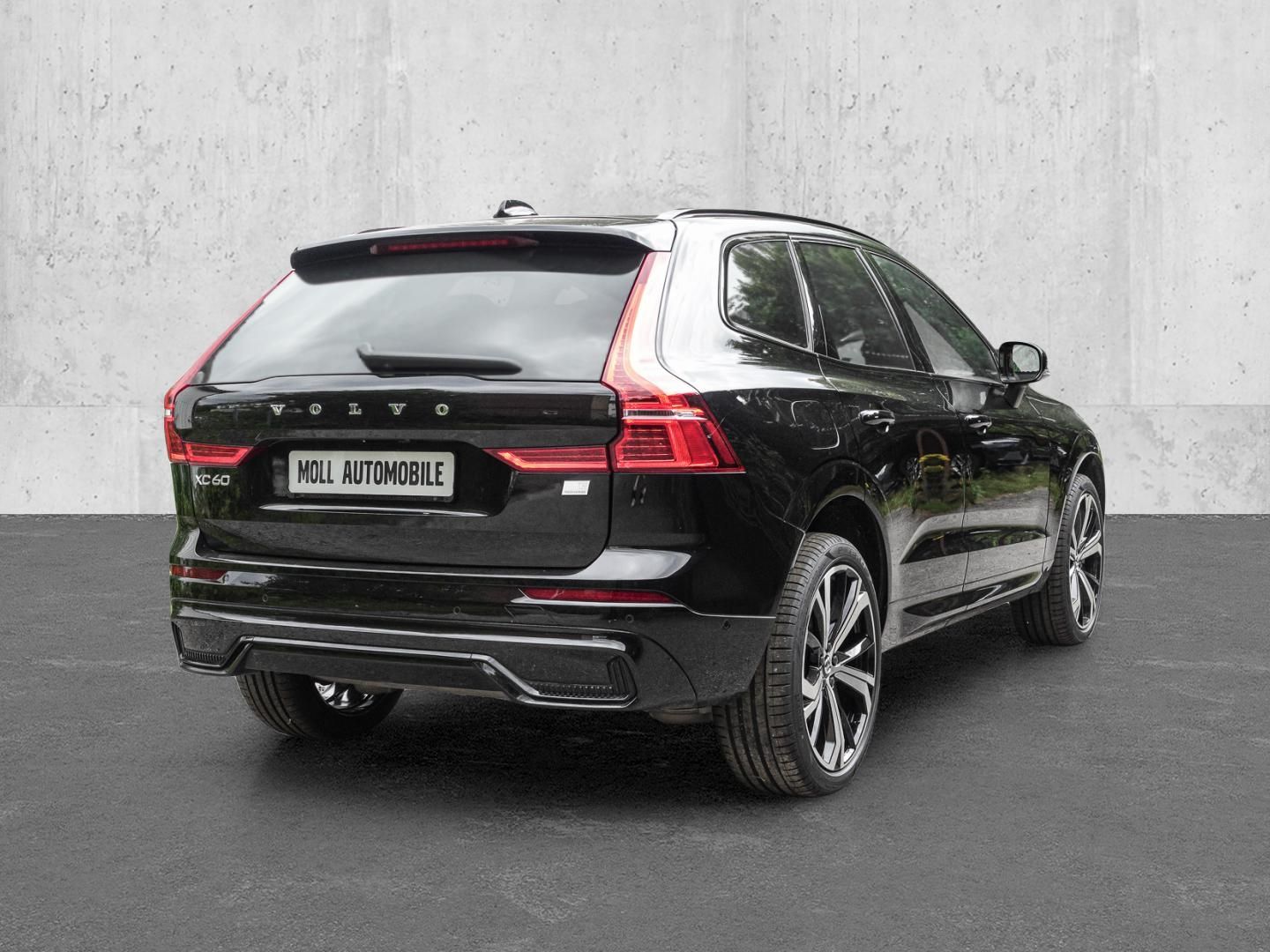Volvo XC60 Ultra Dark Recharge Plug-In Hybrid AWD T8 T