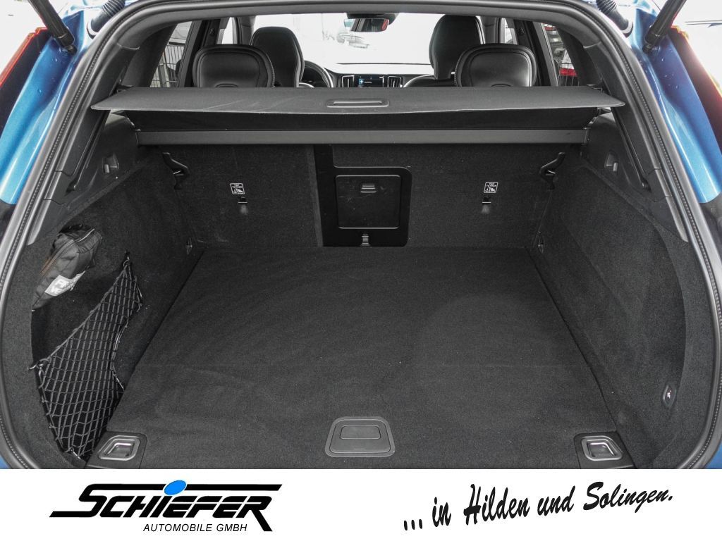 Volvo XC60 T6 AWD Recharge Geartronic RDesign