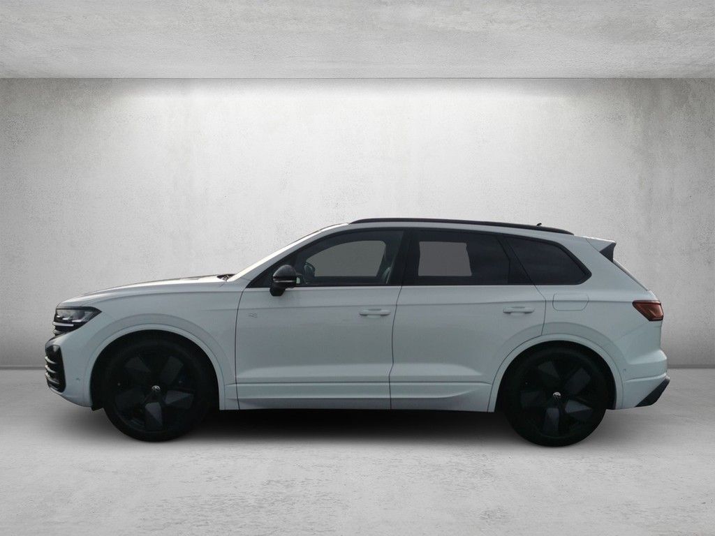 Volkswagen Touareg 3.0 TSI eHybrid 340 kW 4M R Tipronic - Samsaru's Car Outlet