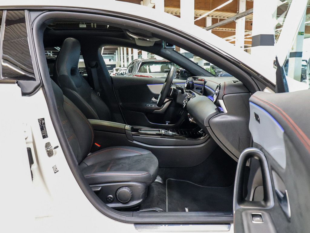 Mercedes-Benz CLA 250 SB 4M AMG Sport Premium - Samsaru's Car Outlet