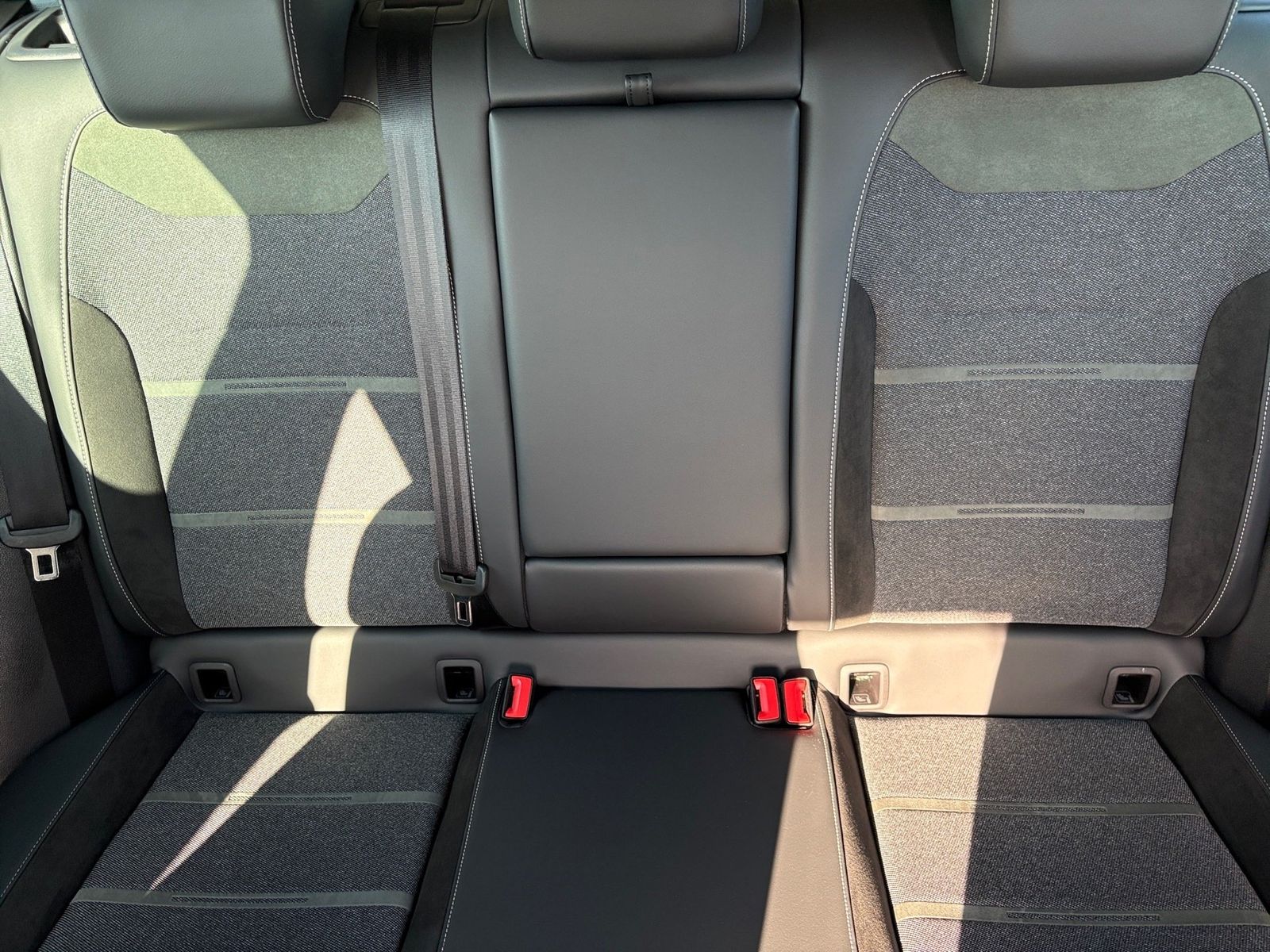 Seat Ateca 1.5 TSI 150PS Xperience DSG+ACC+AHK+LED+SH