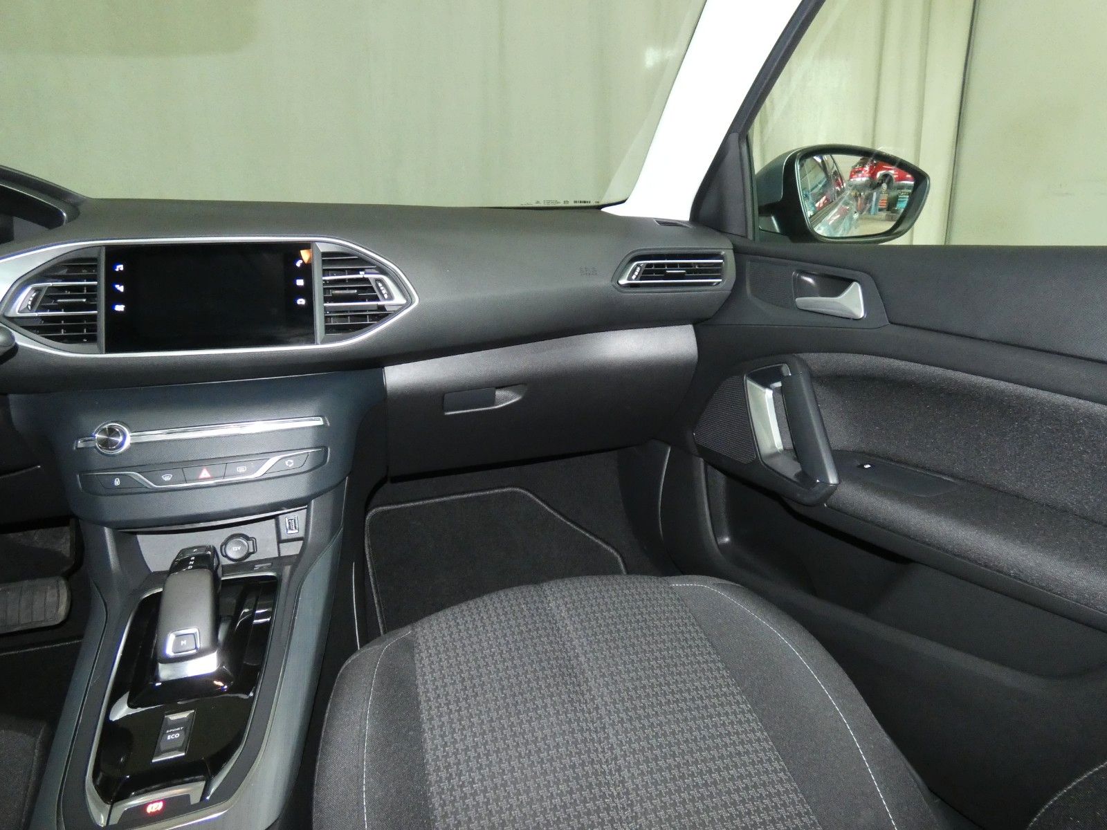 Peugeot 308 SW 1.5 HDi Active Pack - Samsaru's Car Outlet