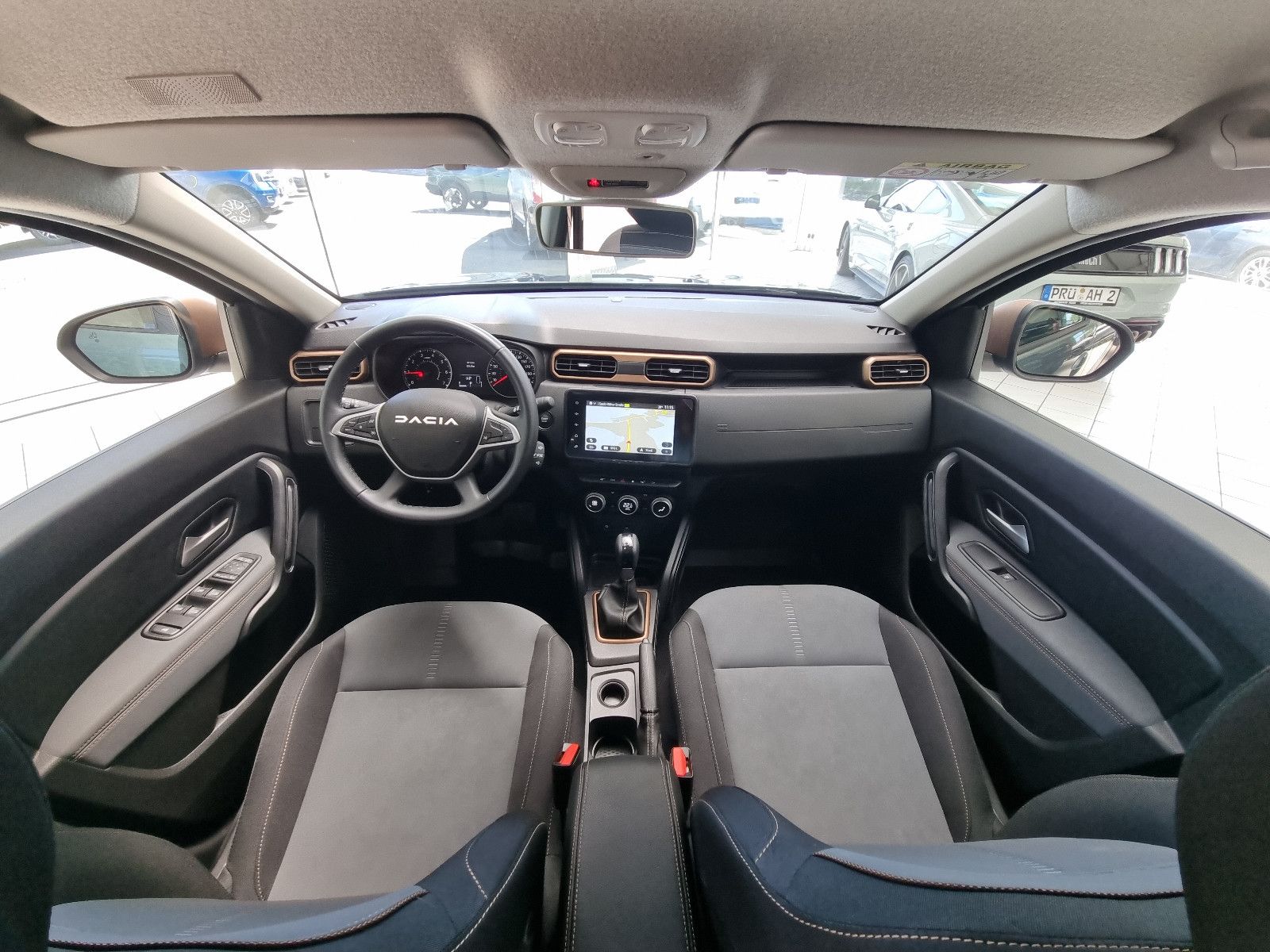 Dacia Duster II Extreme TCe 150 EDC - Samsaru's Car Outlet