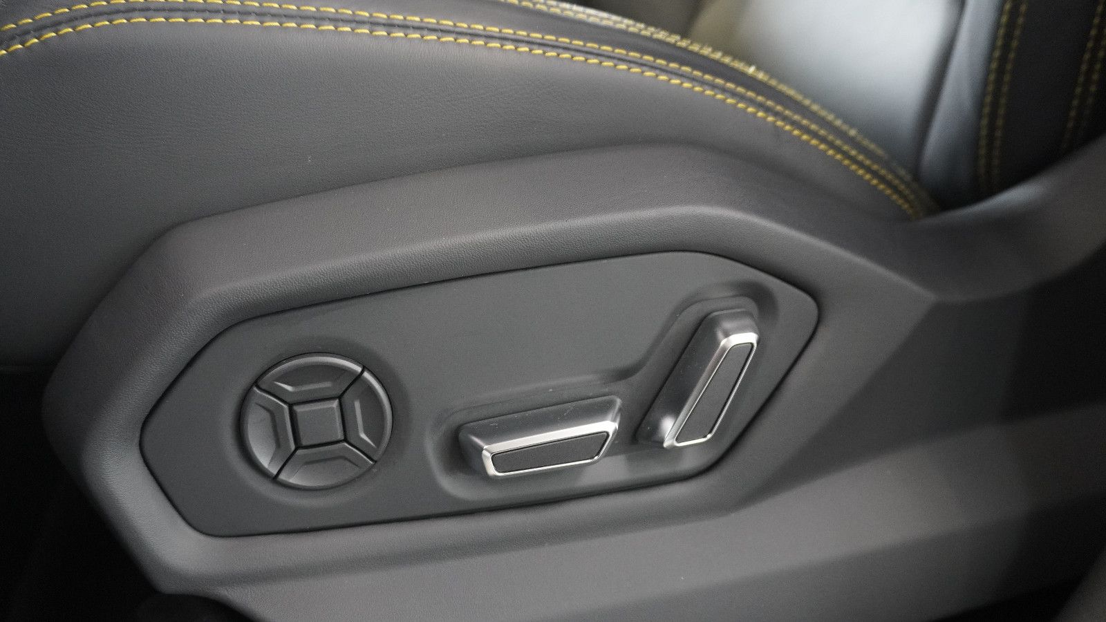 Lamborghini Urus  4.0 V8 Sport*PANO*SOFT*B&O*23"