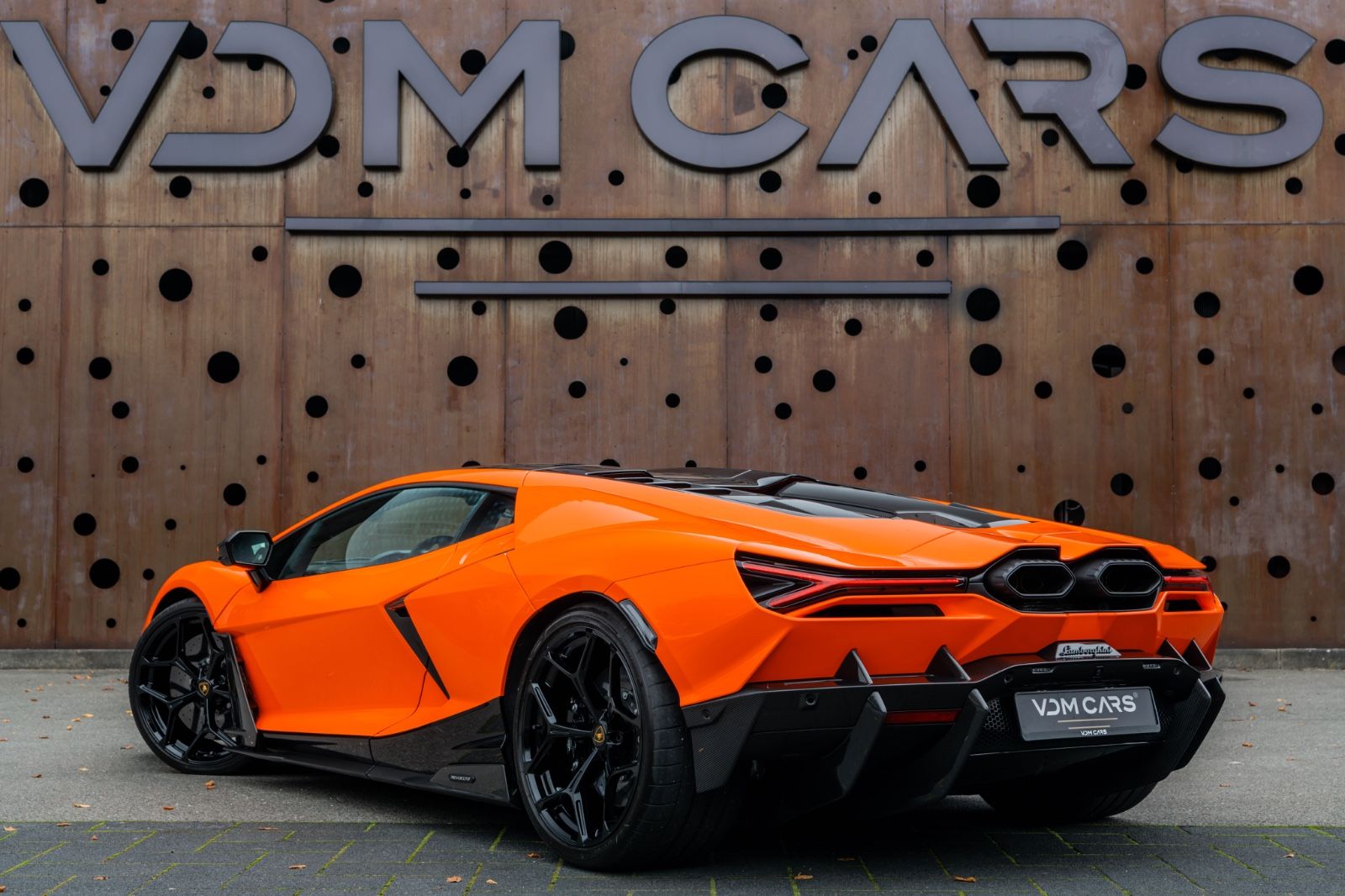 Lamborghini Revuelto *AD PERSONAM*CARBON*FULL ASSIST*SONUS*