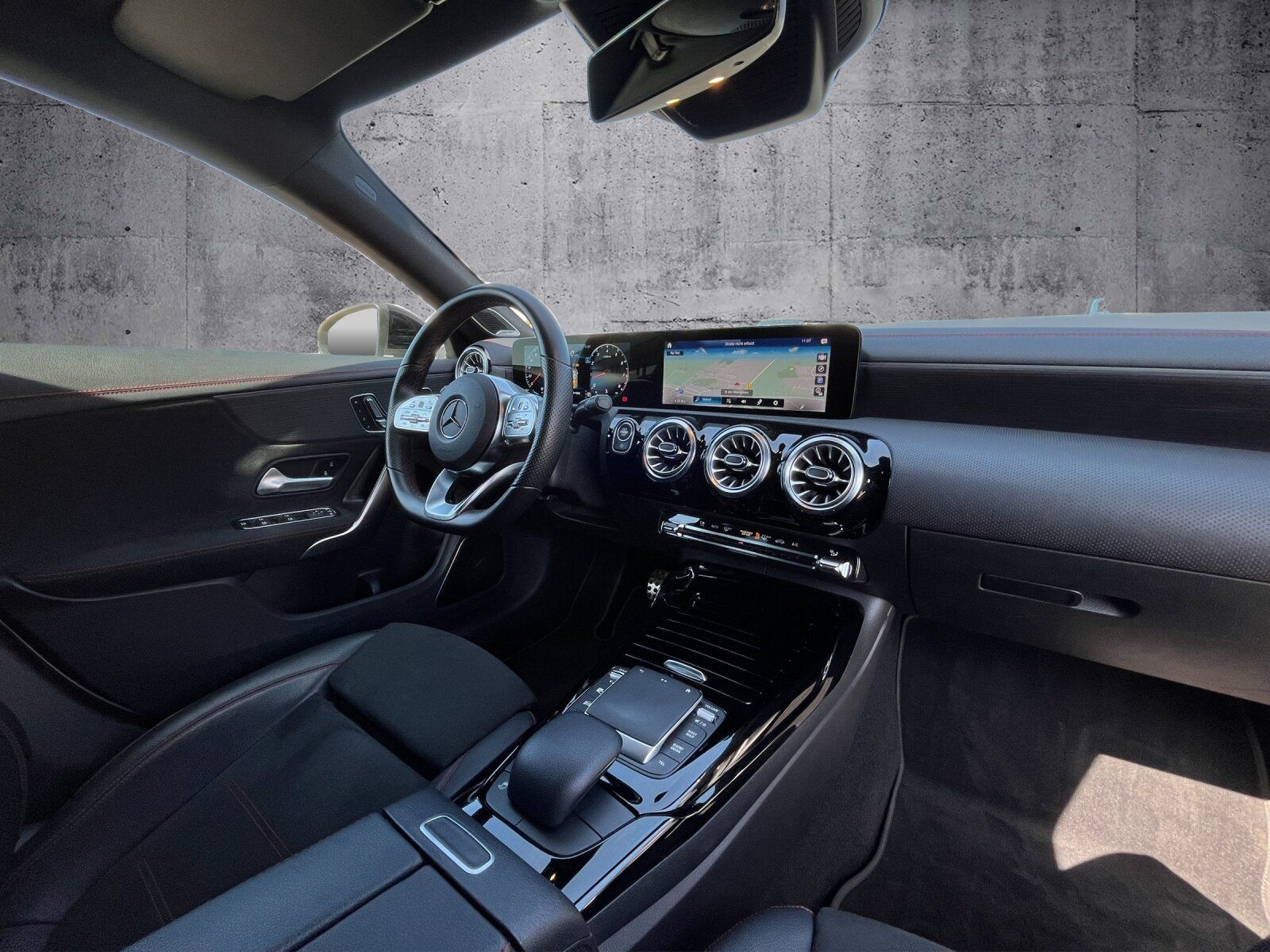 Mercedes-Benz CLA 35 AMG - Samsaru's Car Outlet