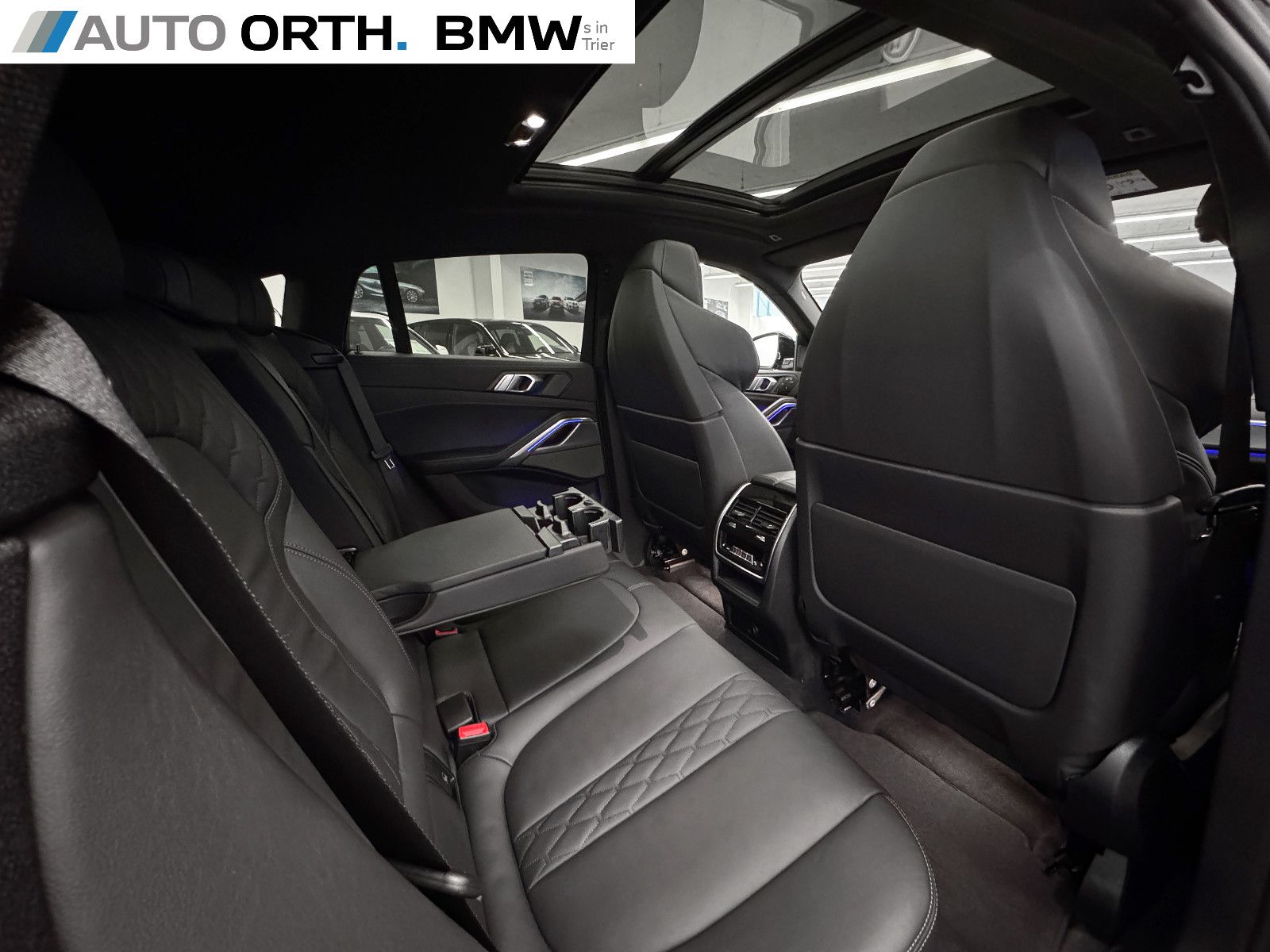 BMW X6 xDrive30d M-SPORT PANO SITZLÜFT ACC 360° AHK