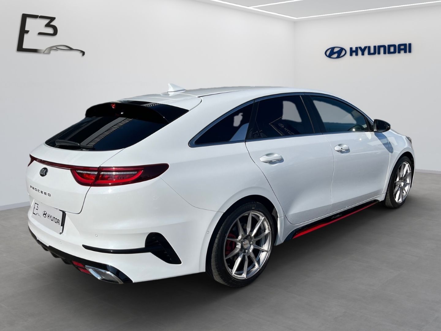 Kia ProCeed 1.6 Turbo GT - Samsaru's Car Outlet
