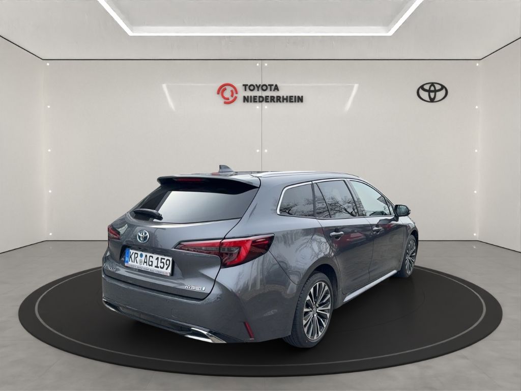 Toyota Corolla 2.0 Hybrid Touring Sports - Samsaru's Car Outlet