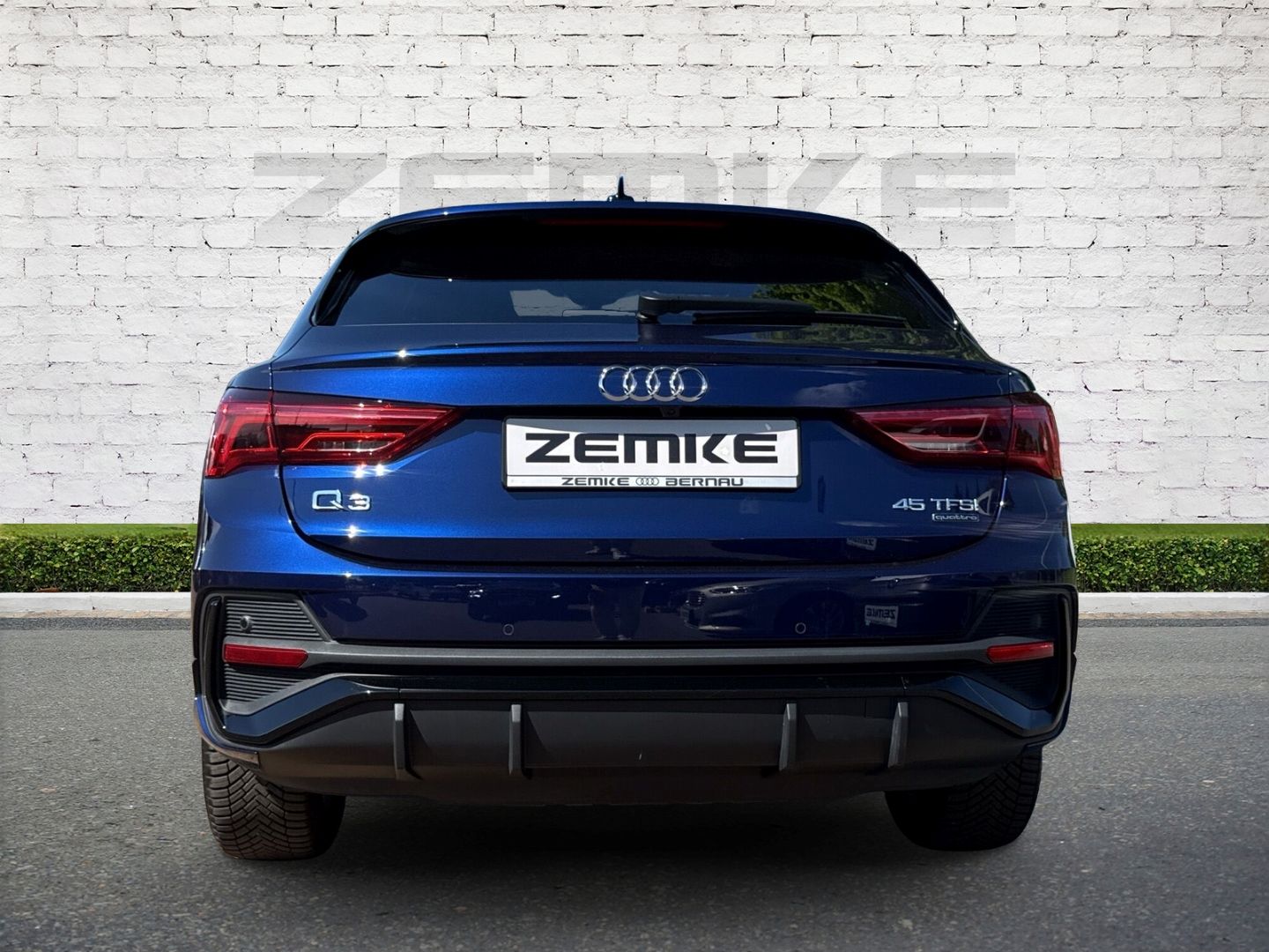 Audi Q3 Sportback 45 TFSI S tronic S line - Samsaru's Car Outlet