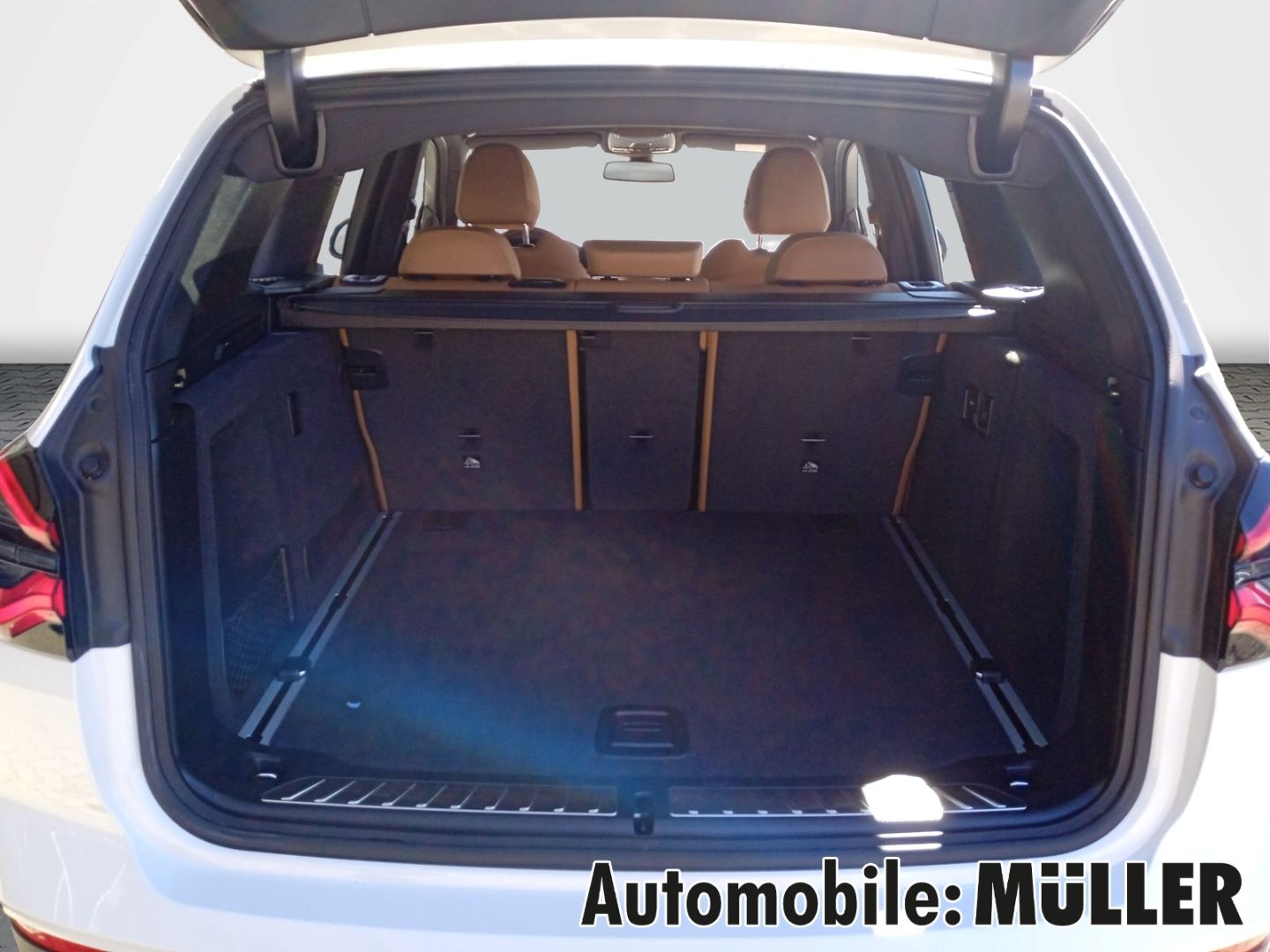 BMW X3 xDrive20d*AHK*RFK*HeadUpDisplay*HiFi*LED*DAB*