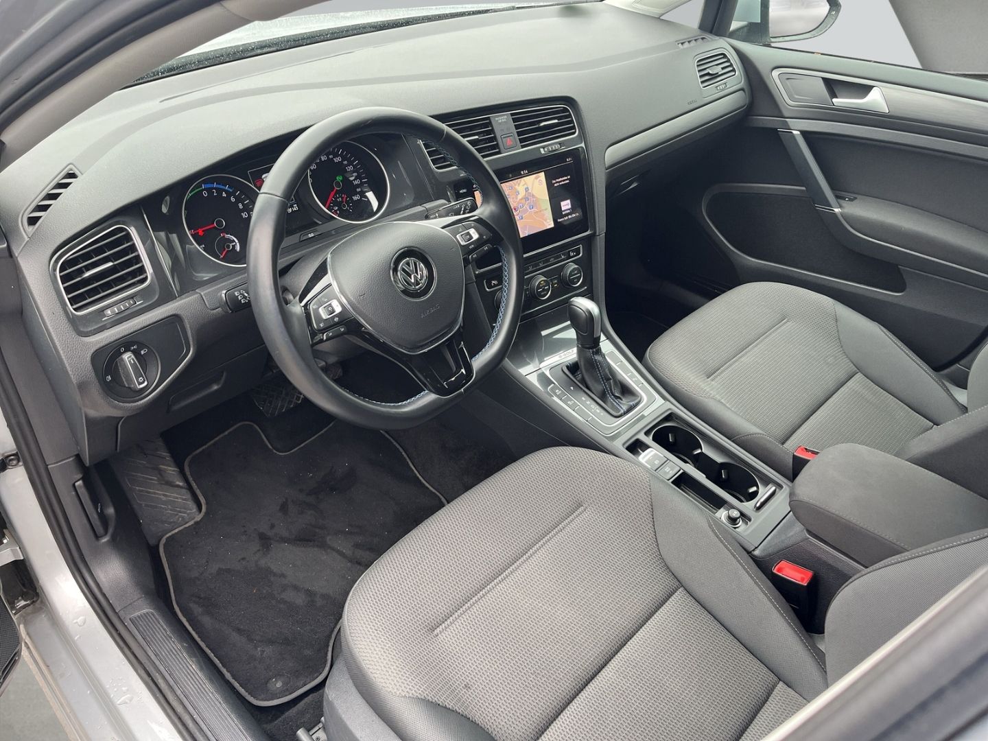 Volkswagen e-Golf VII eGolf - Samsaru's Car Outlet
