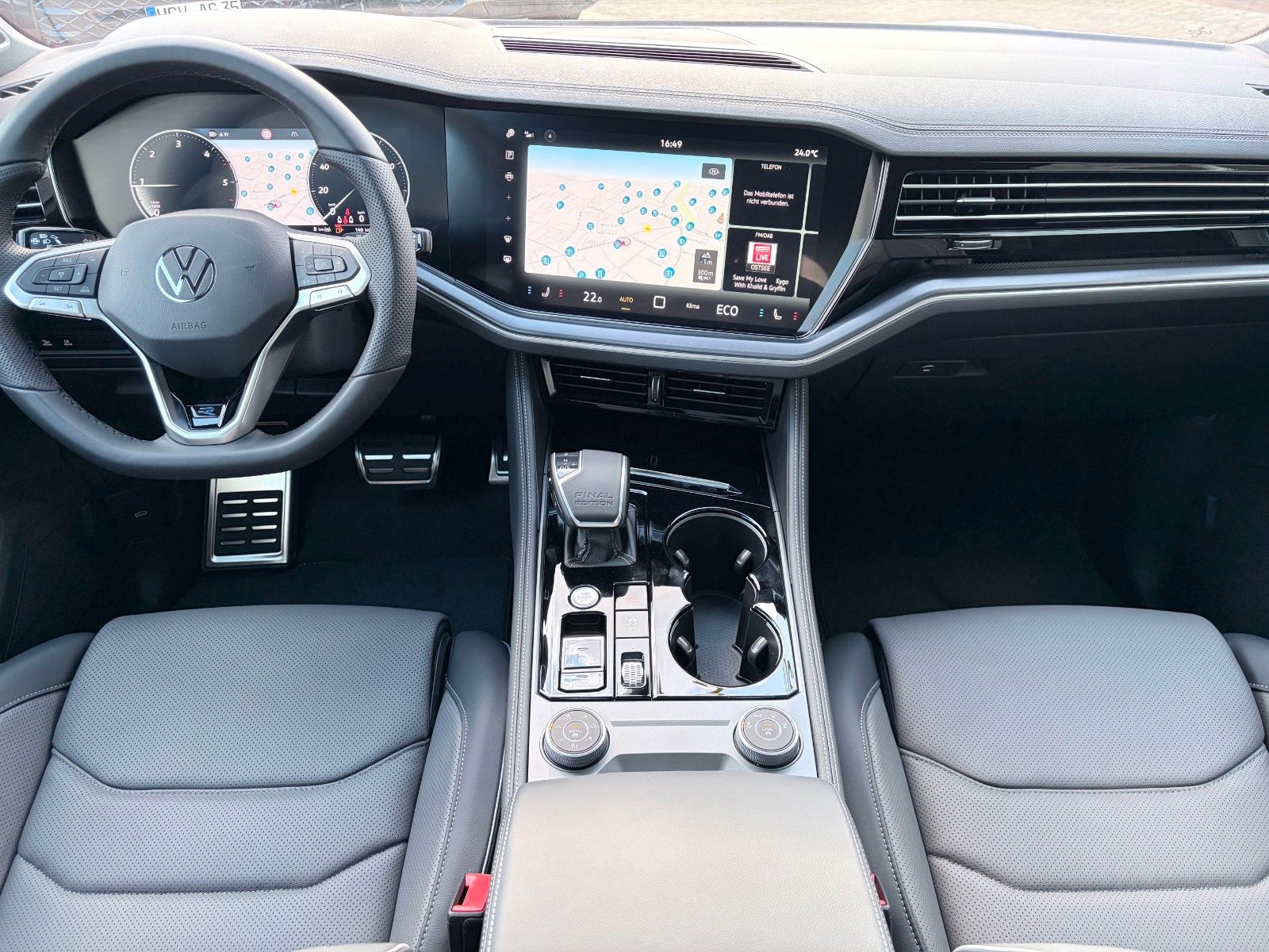 Volkswagen Touareg R-Line 3.0 V6 TDI 4x4 FINAL EDITION