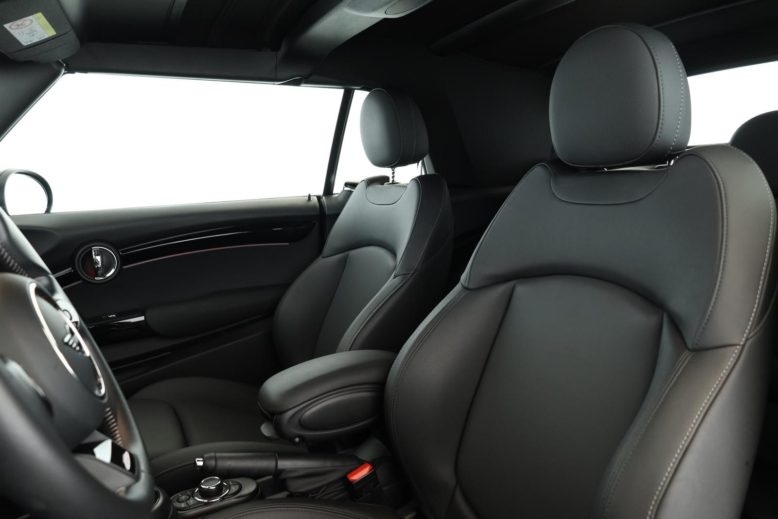 MINI Cooper S Cabrio JCW Premium+ - Samsaru's Car Outlet