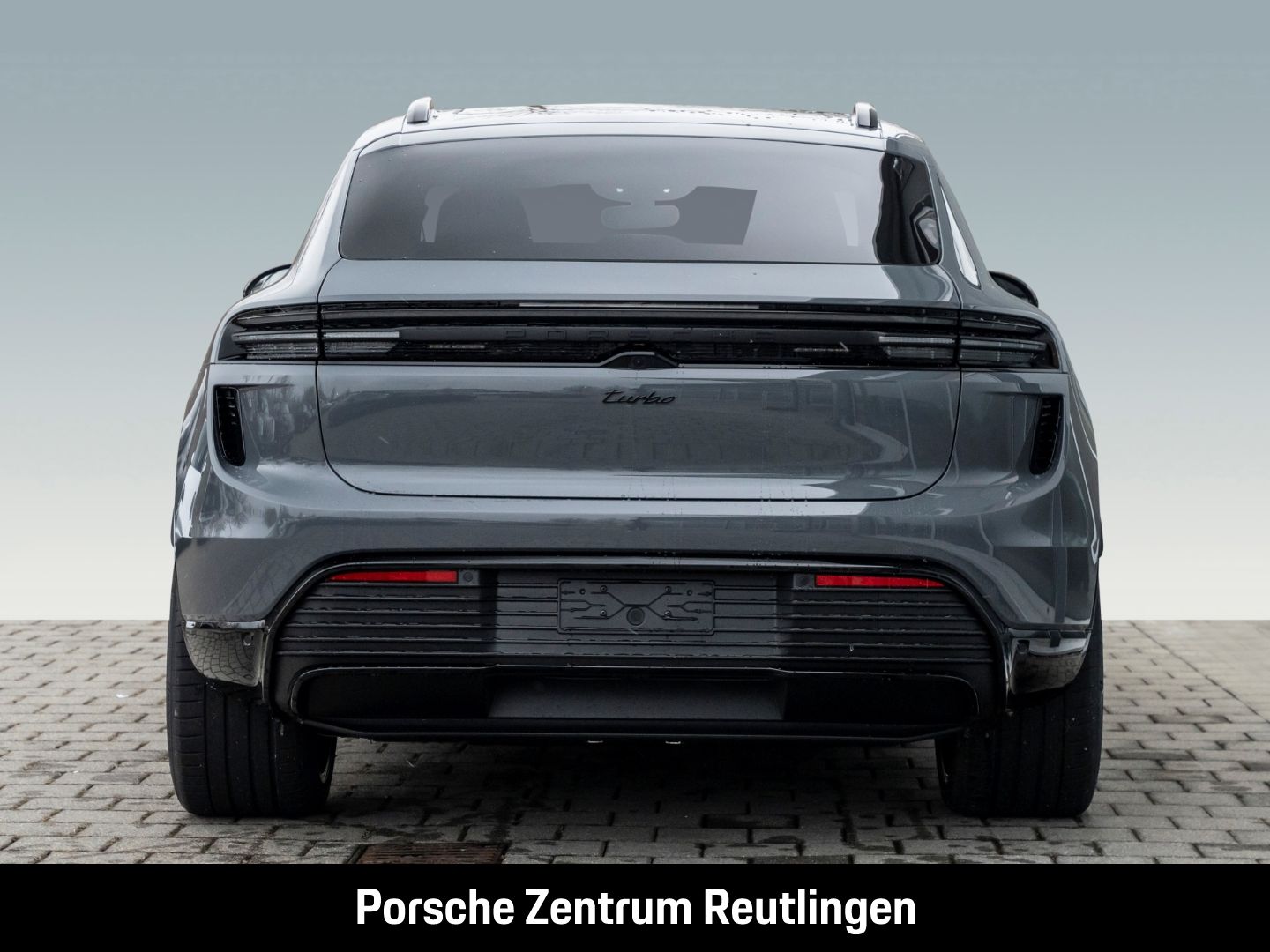 Porsche Macan Turbo Burmester Luftfederung InnoDrive LED