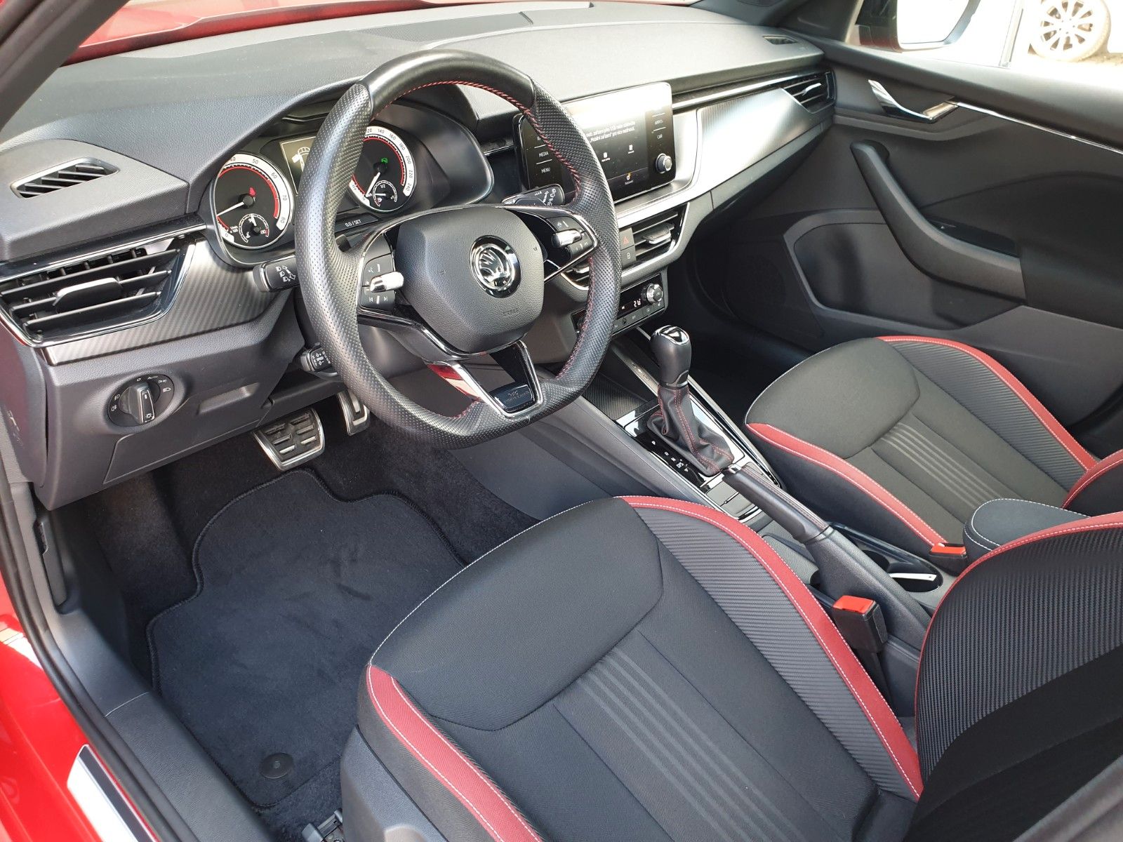 Skoda Kamiq Monte Carlo - Samsaru's Car Outlet