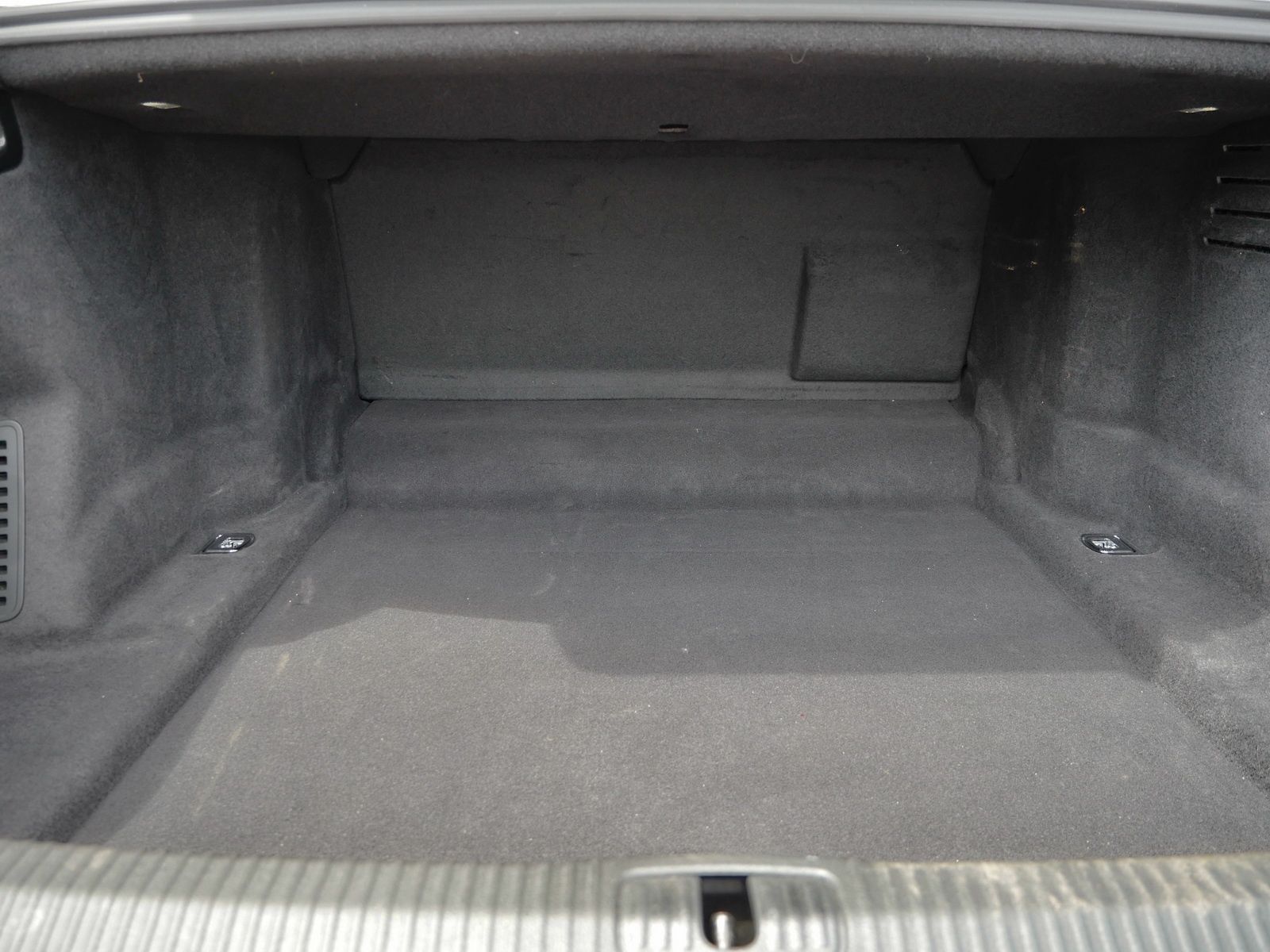 Audi A8 50 TDI quattro S line - Samsaru's Car Outlet