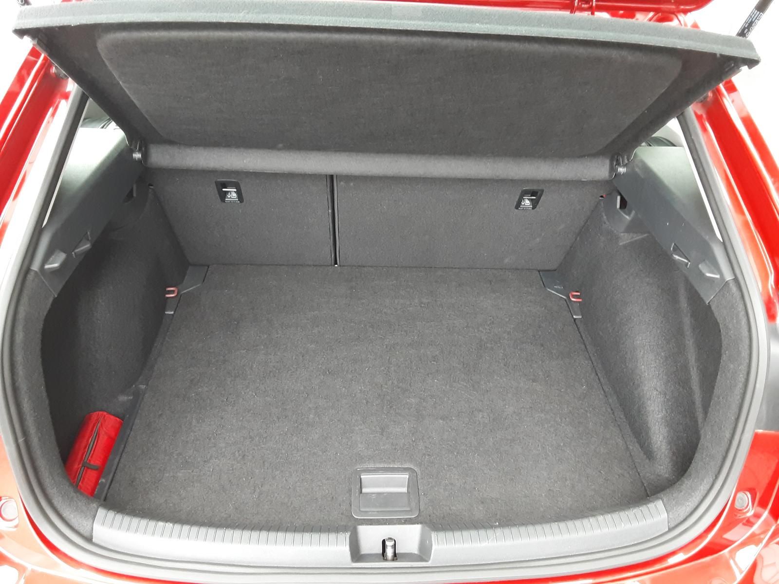 Volkswagen Taigo Life 1.0 TSI - Samsaru's Car Outlet