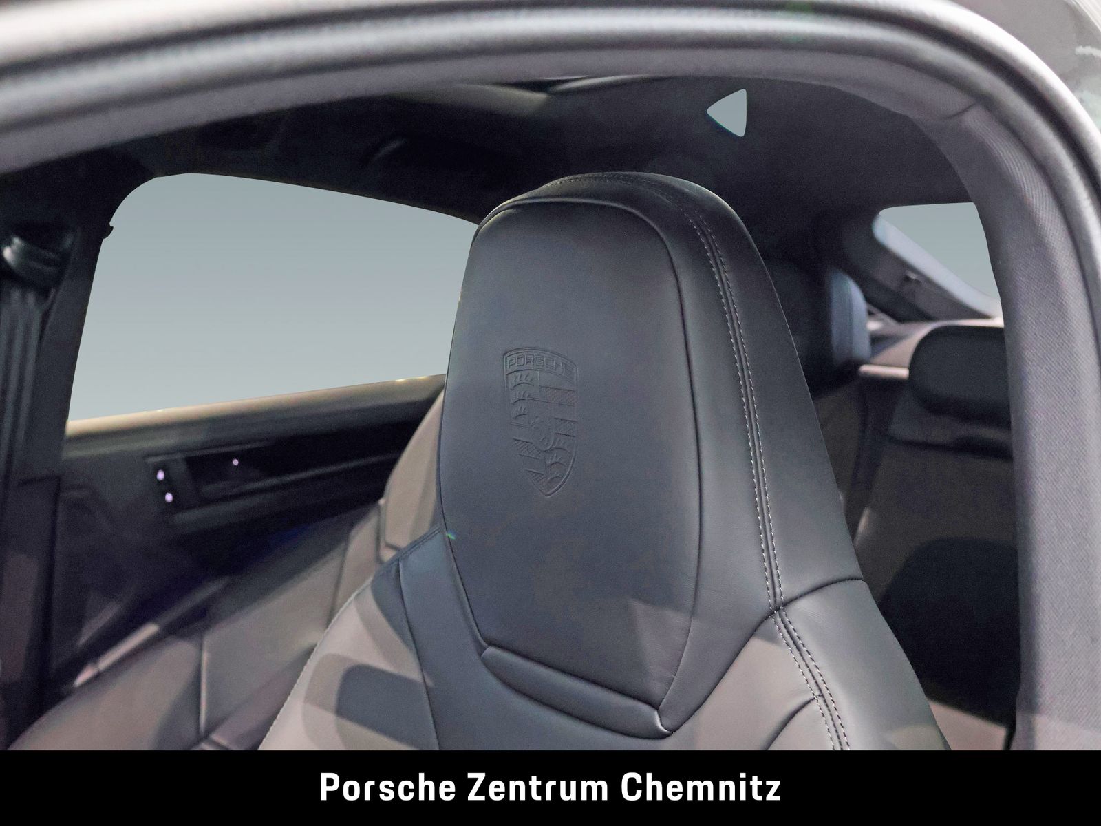 Porsche Cayenne E-Hybrid Coupé Black Edition!;Head-Up;In