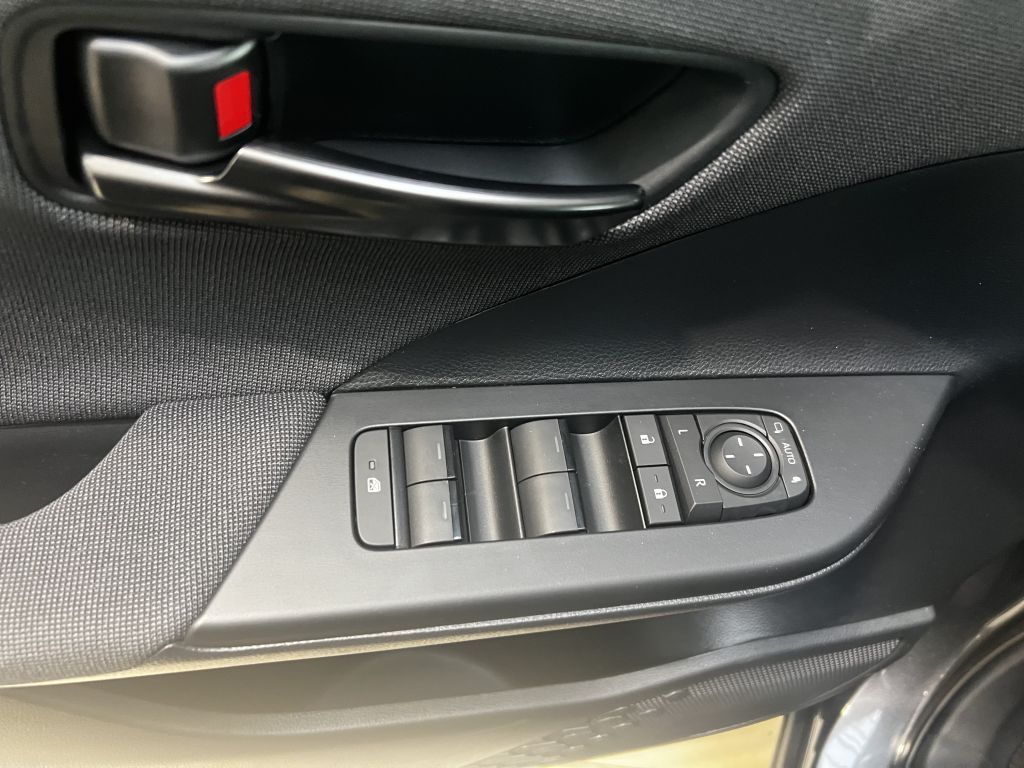 Toyota C-HR 2.0 Plug-in-Hybrid Team Deutschland Technik