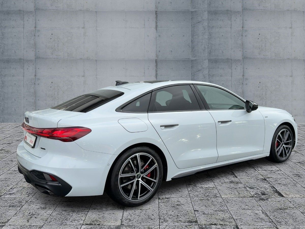 Audi A5 Lim e-hybrid 220kW S-LINE MATRIX+B&O+ACC+PANO