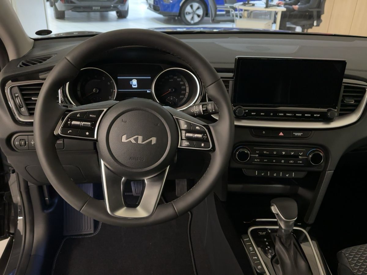 Kia XCEED 1.5T Vision - Samsaru's Car Outlet