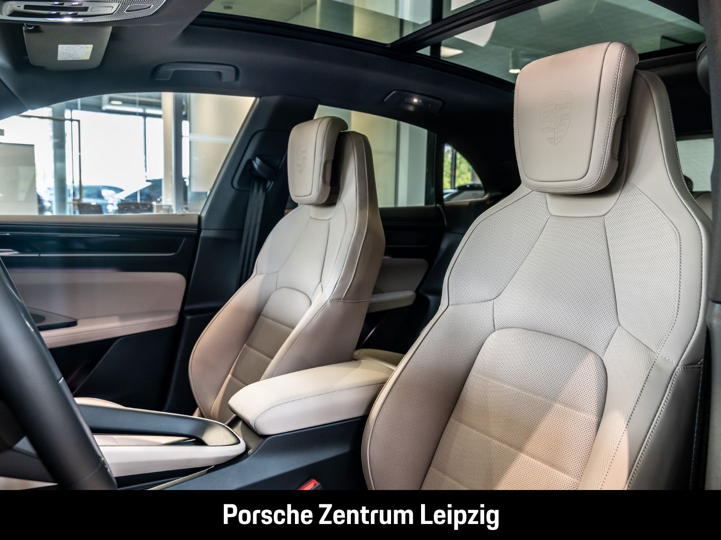 Porsche Macan 4S FnW-Goldbronzemetallic Massage AR-HeadU