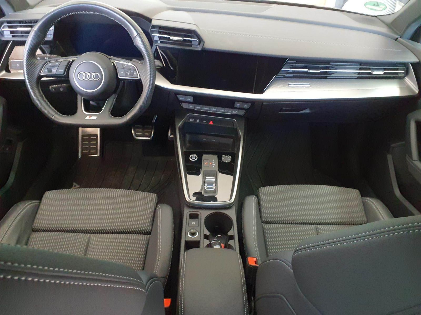 Audi A3 SB 45 TFSI e S line - Samsaru's Car Outlet