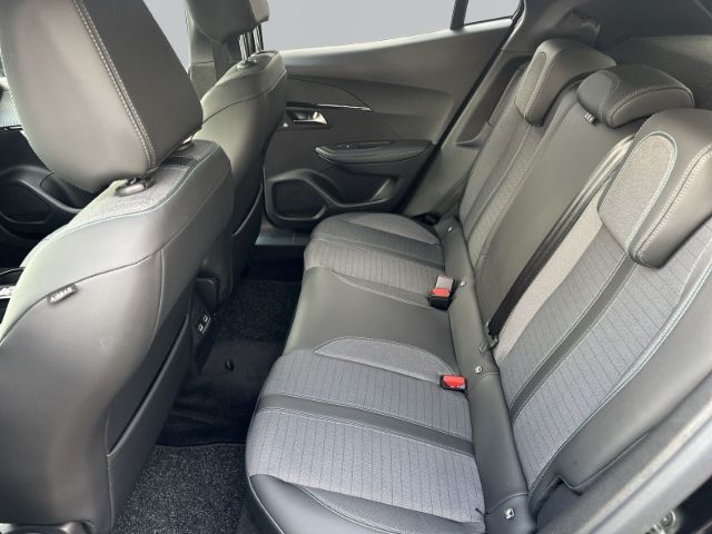 Peugeot 2008 e Allure - Samsaru's Car Outlet