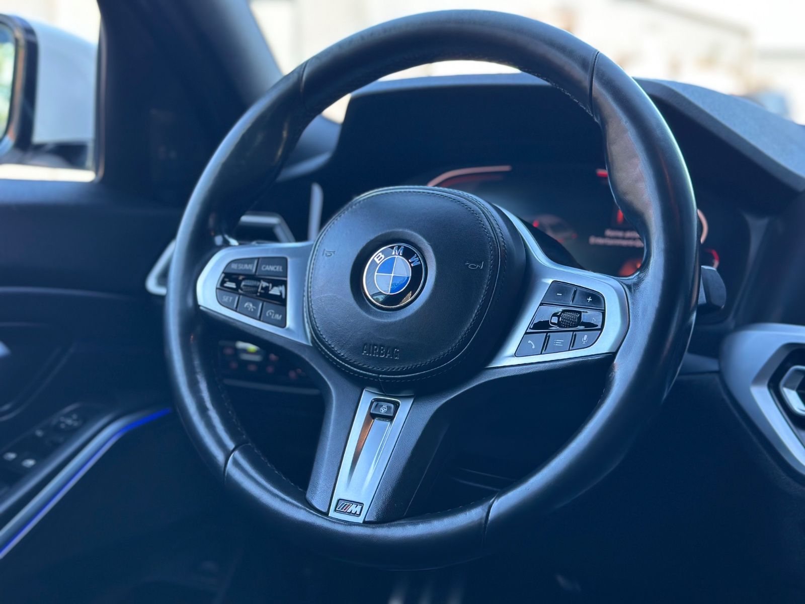 BMW 320d M Sport - Samsaru's Car Outlet
