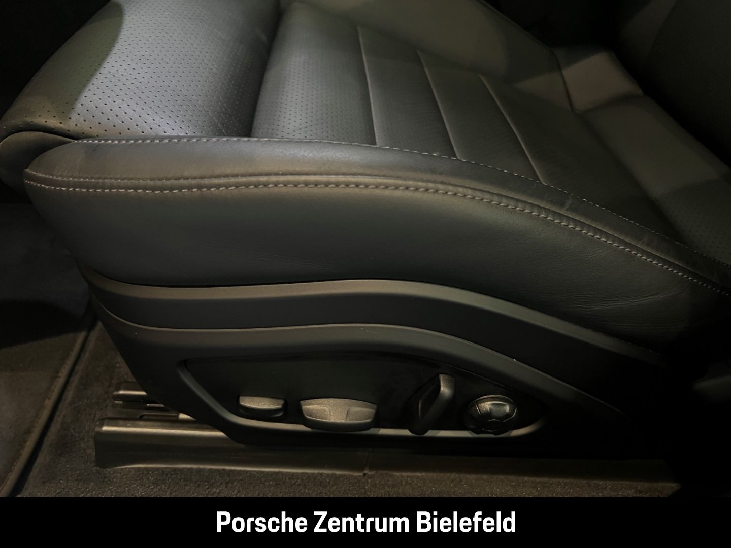 Porsche Panamera 4 E-Hybrid BOSE Sportabgasanlage LED