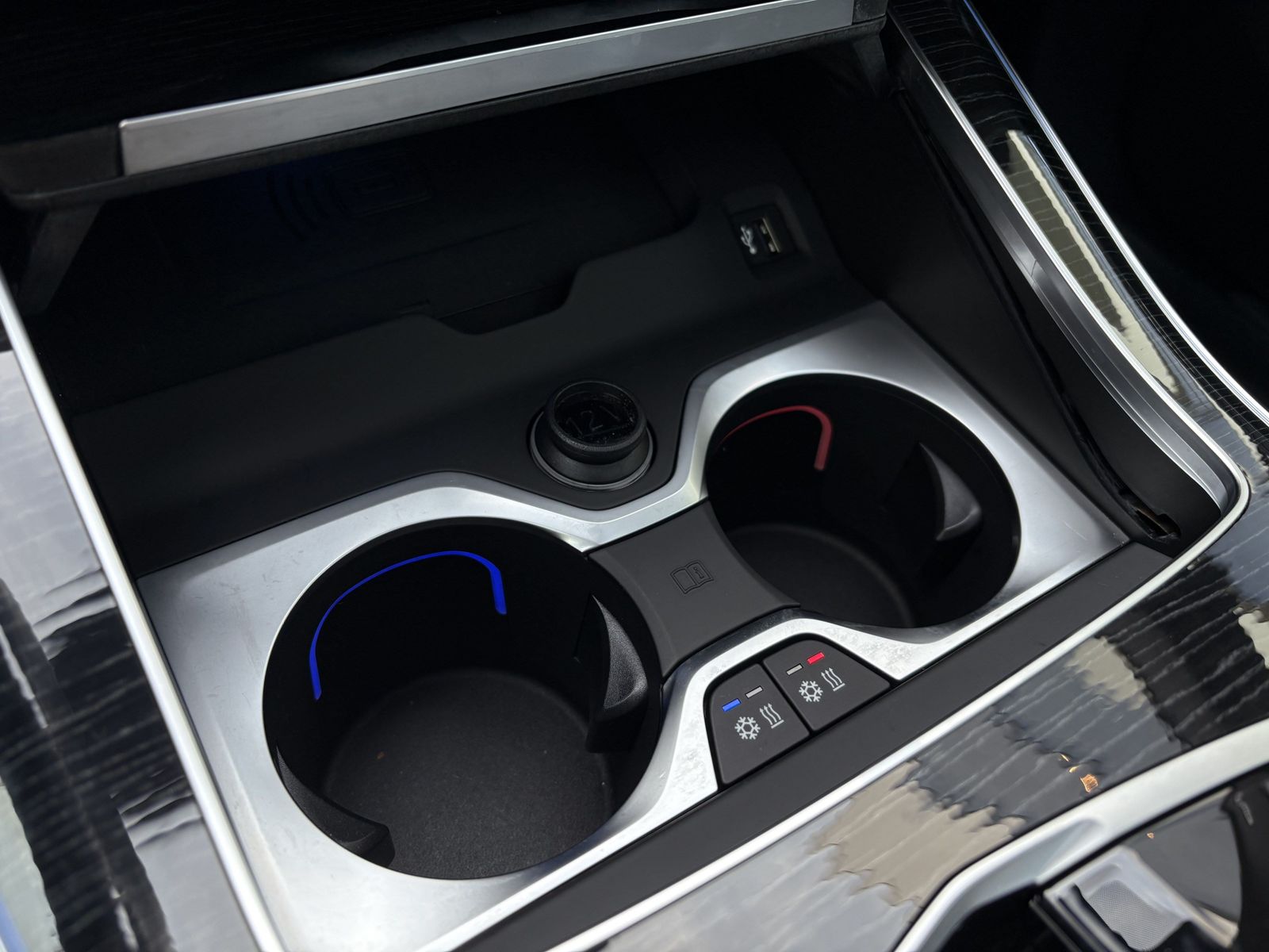 BMW X5 xDrive50e M Sport AdapLED Pano DA PA Prof HuD
