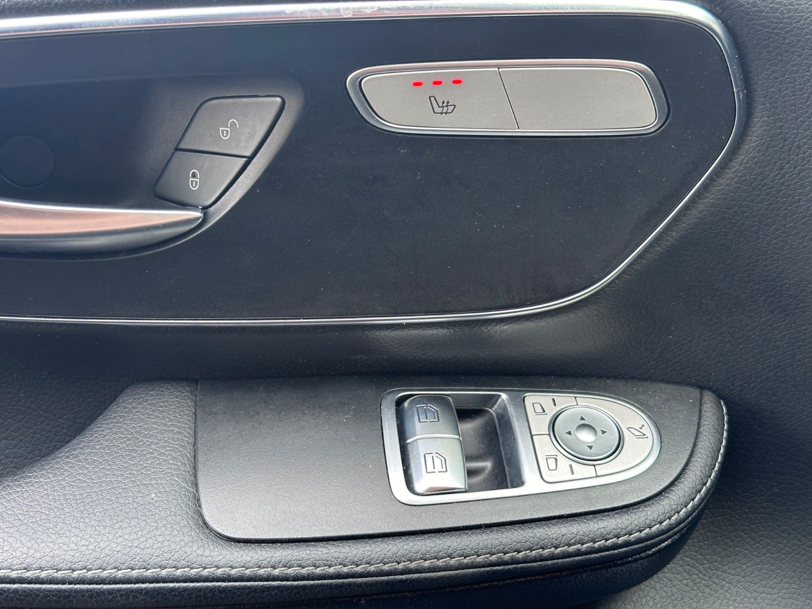 Mercedes-Benz V 250 - Samsaru's Car Outlet
