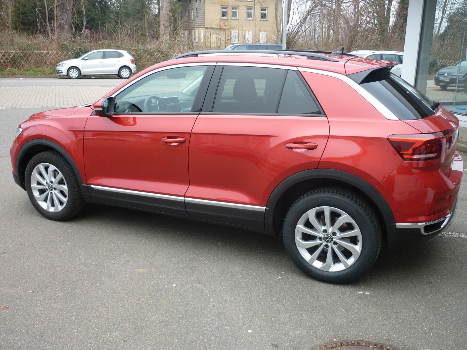 Volkswagen T-Roc Style 1.5 TSI - Samsaru's Car Outlet